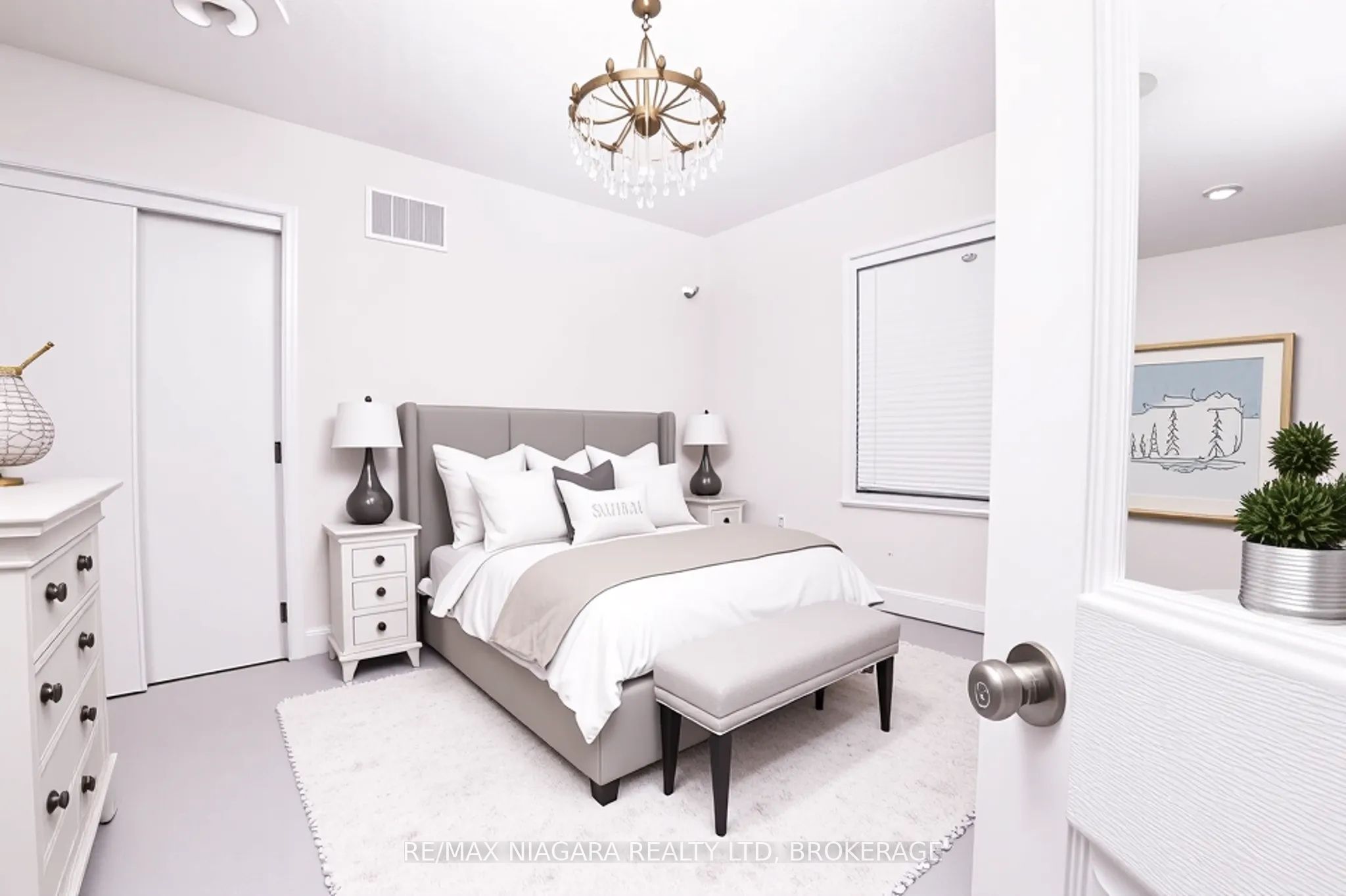 8573 Sweet Chestnut Drive Property Photo 12