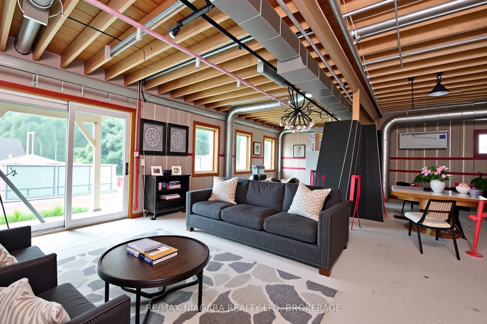 8573 Sweet Chestnut Drive Property Photo 15