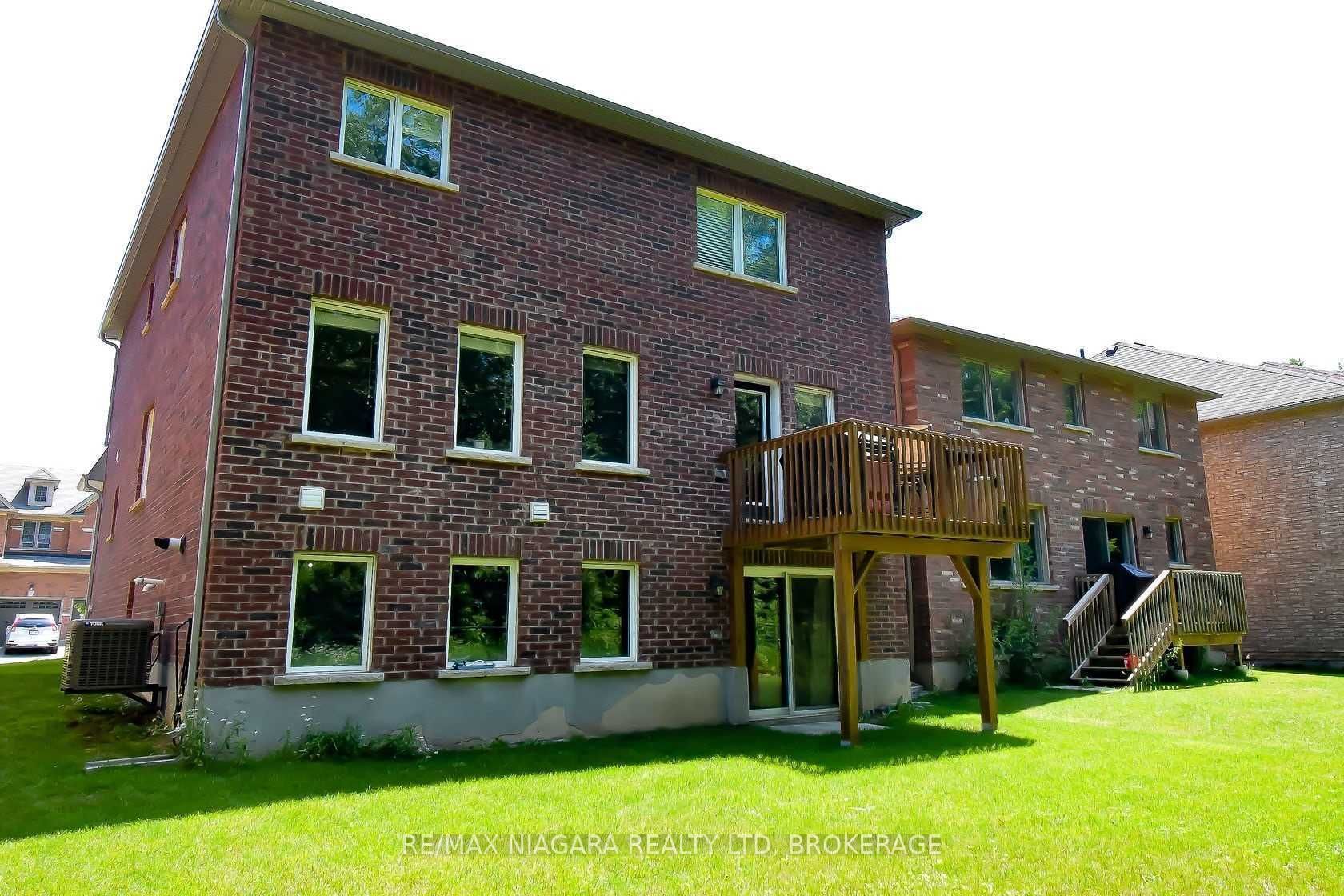 8573 Sweet Chestnut Drive Property Photo 16