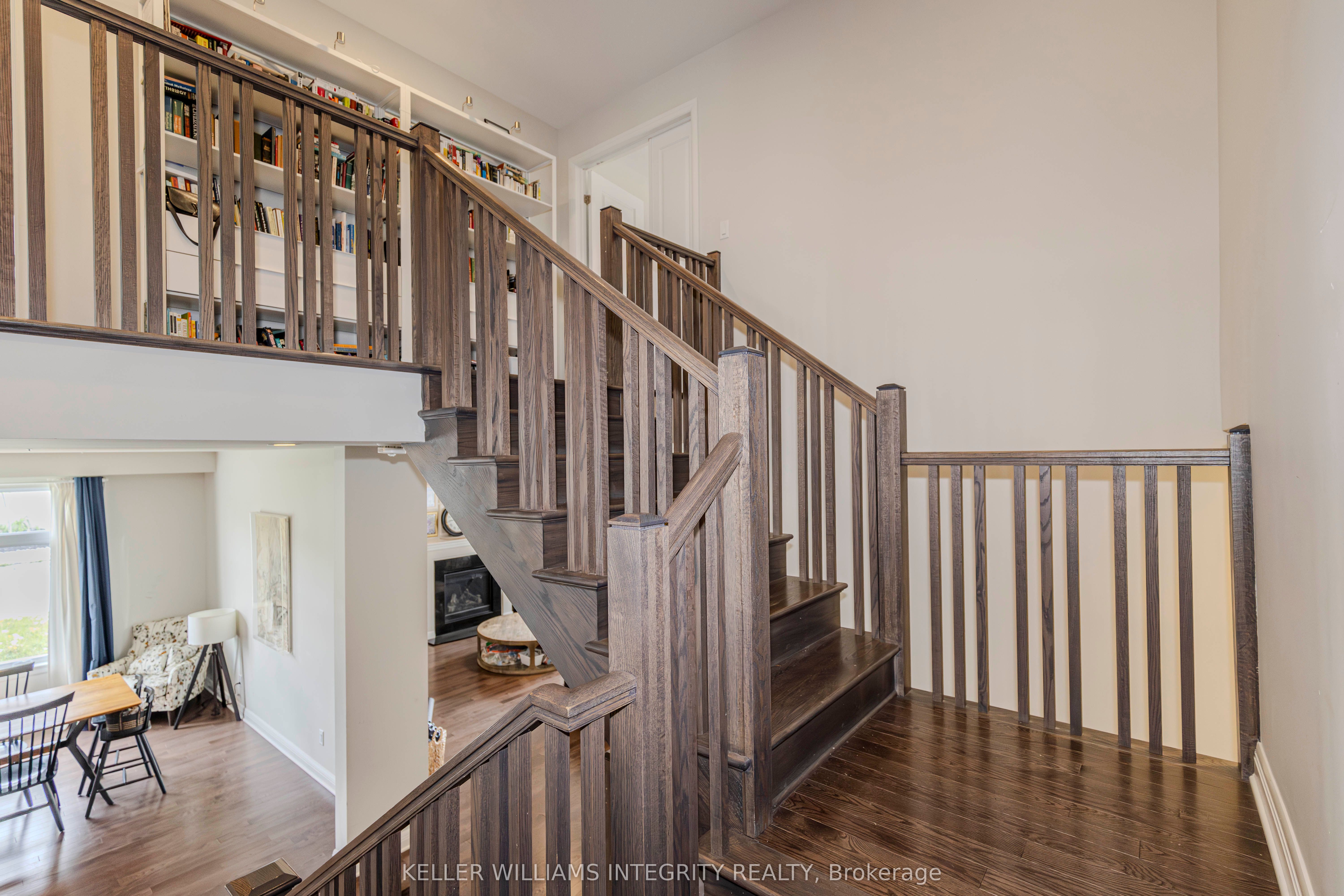 131 Escarpment Cres Property Photo 19