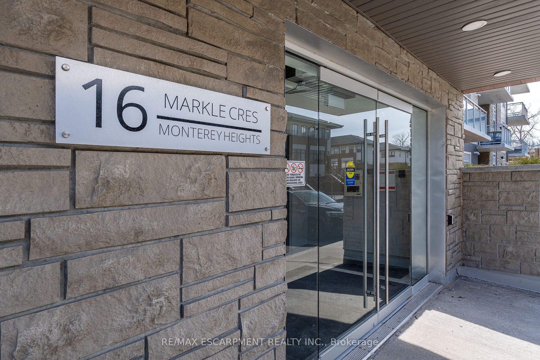 #211 - 16 Markle Crescent Property Photo 23