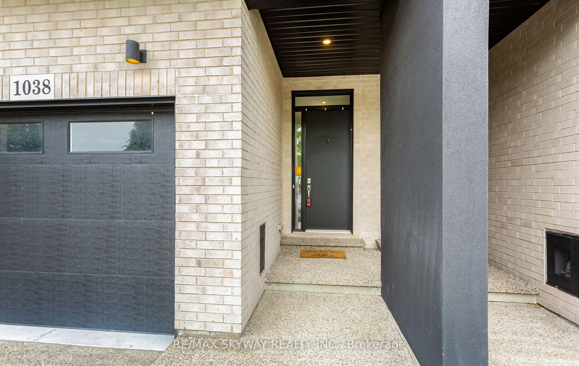 1038 Hansler Rd Property Photo 4