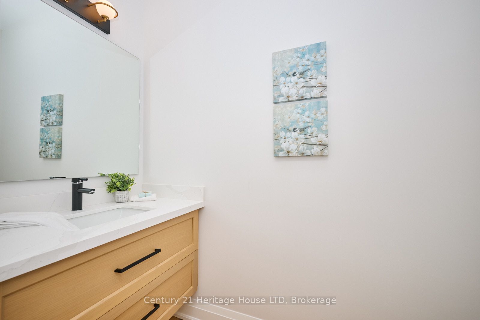 61.5b Jarrow Road Property Photo 15
