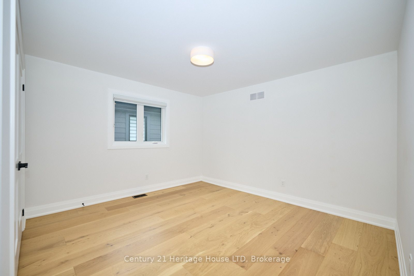 61.5b Jarrow Road Property Photo 28