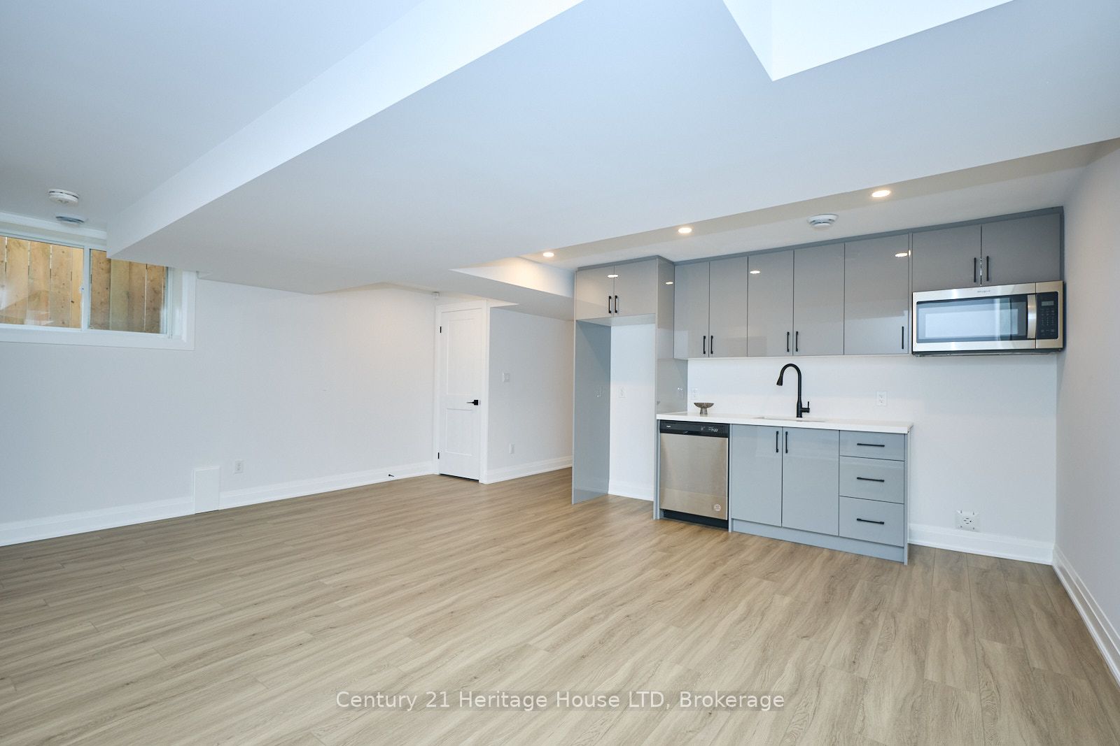 61.5b Jarrow Road Property Photo 33