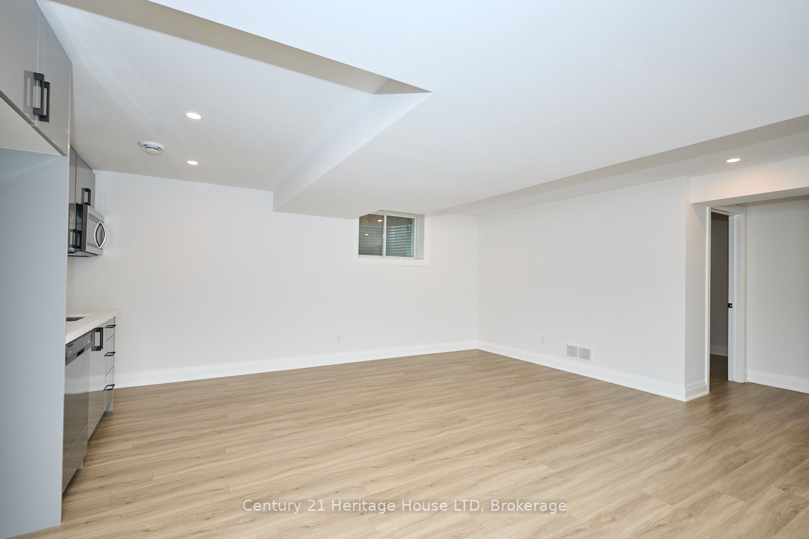 61.5b Jarrow Road Property Photo 34