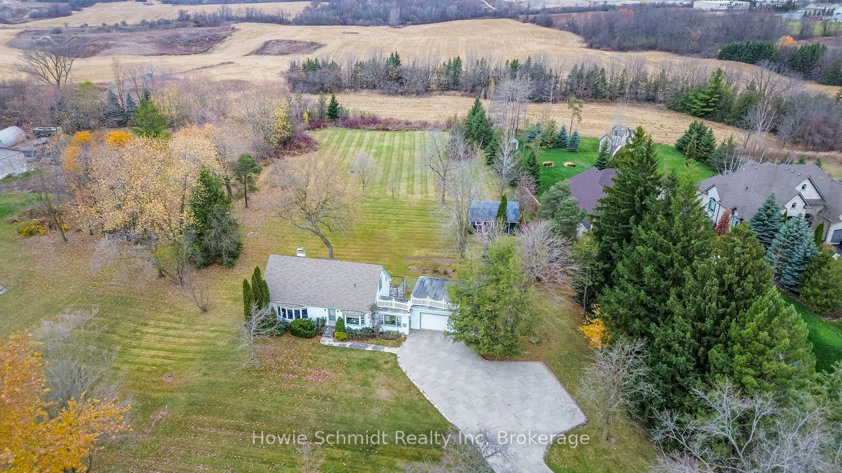 2341 Snyders Rd E Property Photo 1