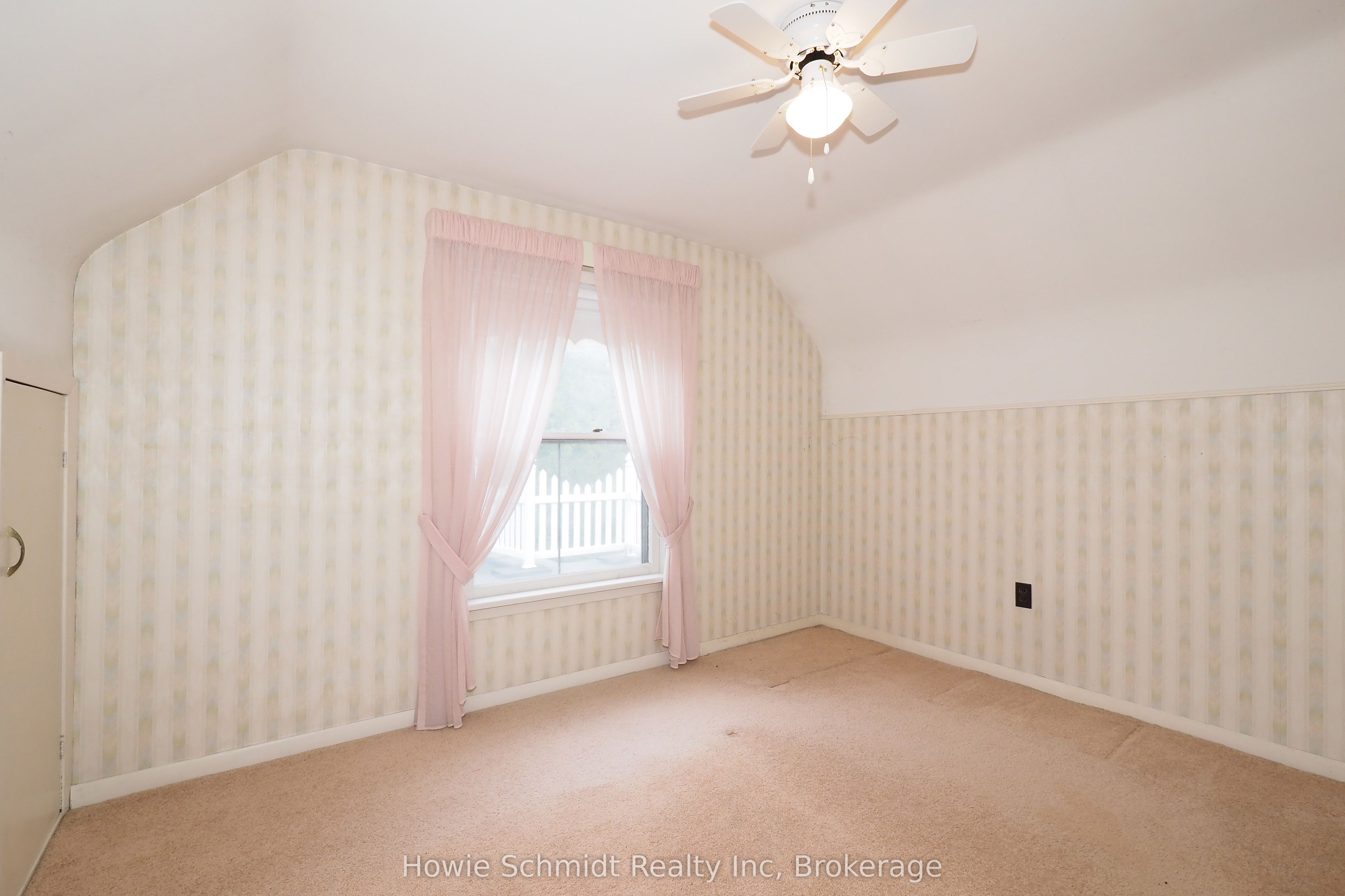 2341 Snyders Rd E Property Photo 26