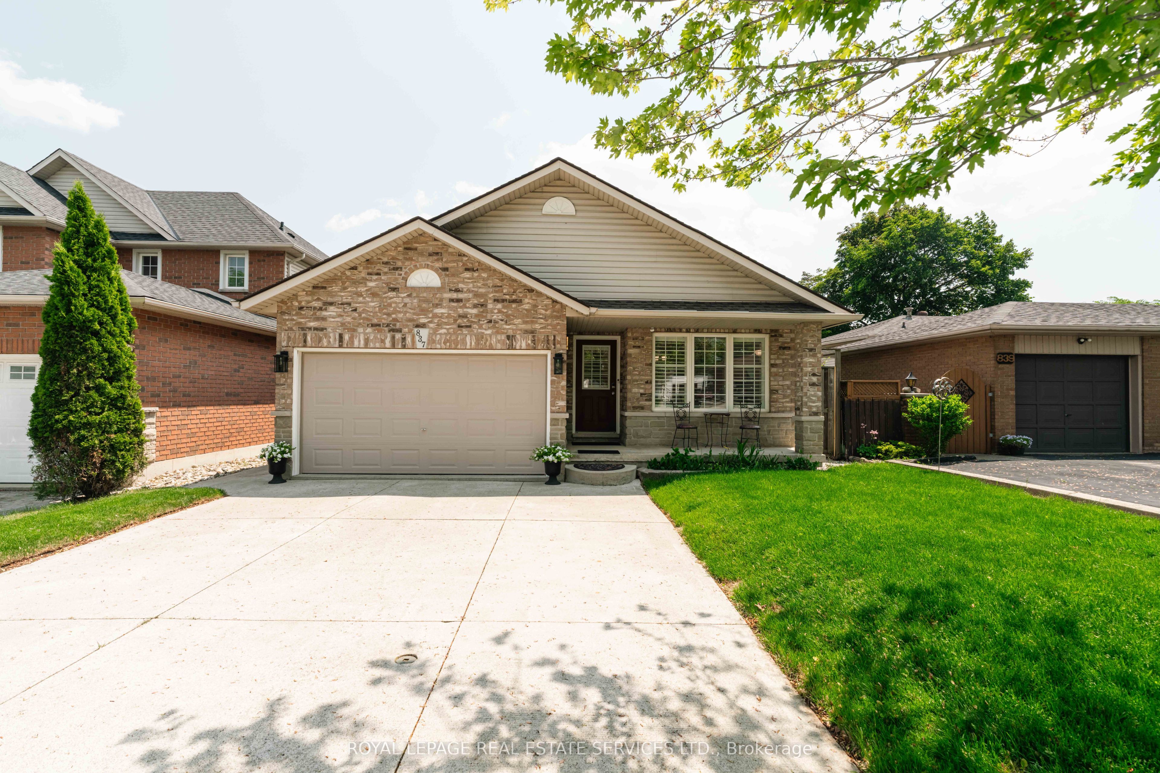 837 Upper Ottawa Street Property Photo 1