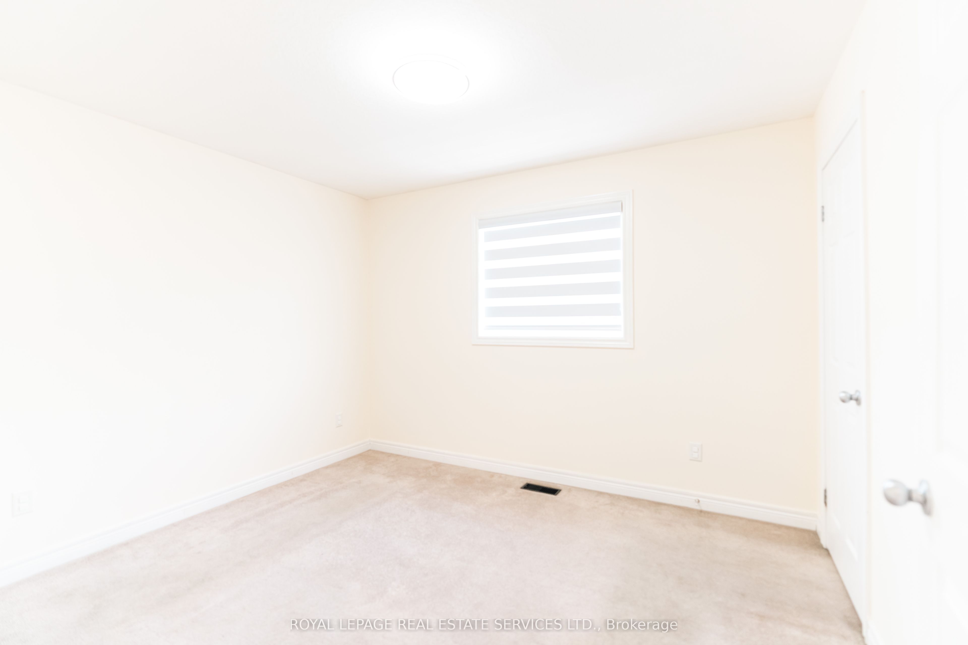 837 Upper Ottawa Street Property Photo 12
