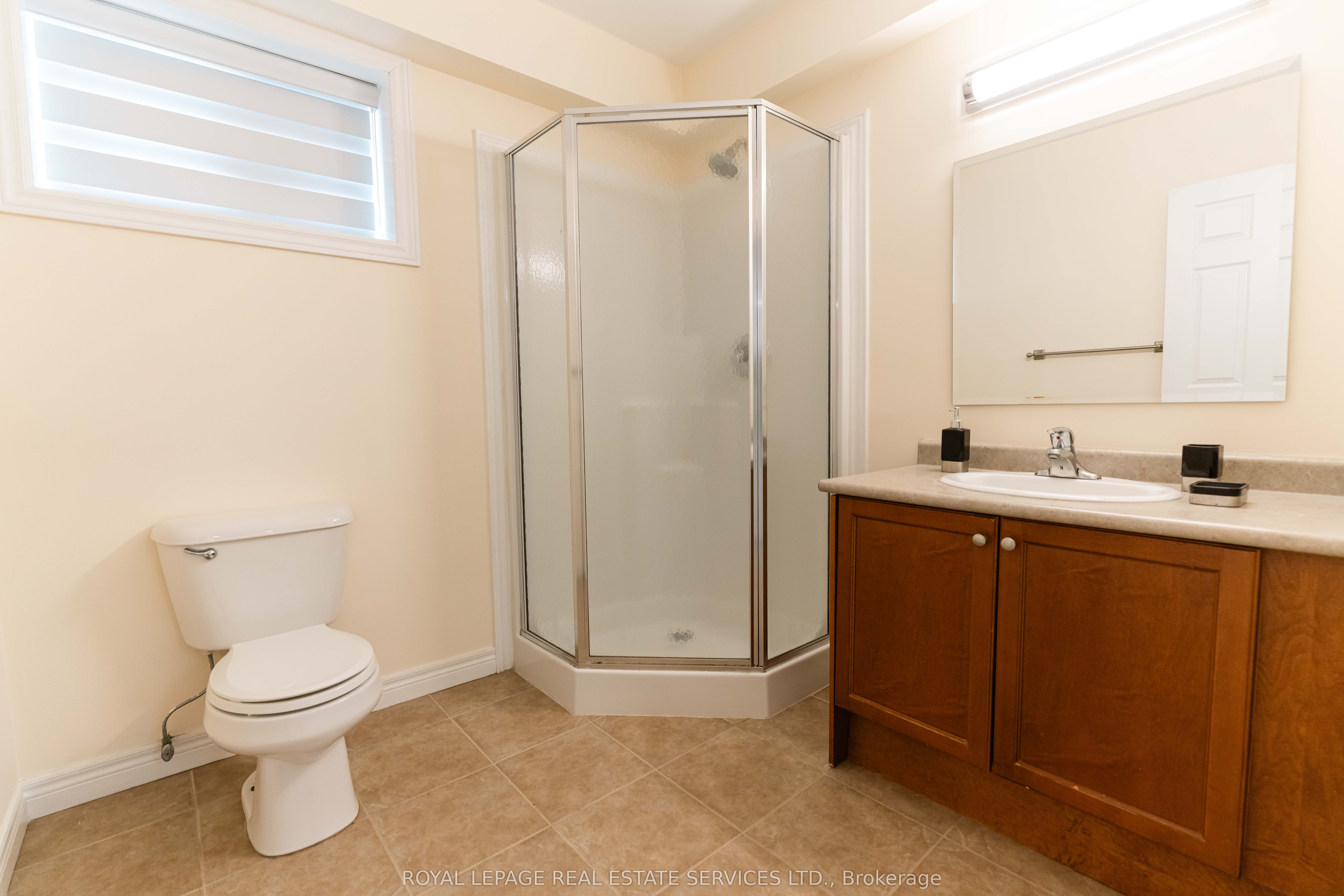 837 Upper Ottawa Street Property Photo 13