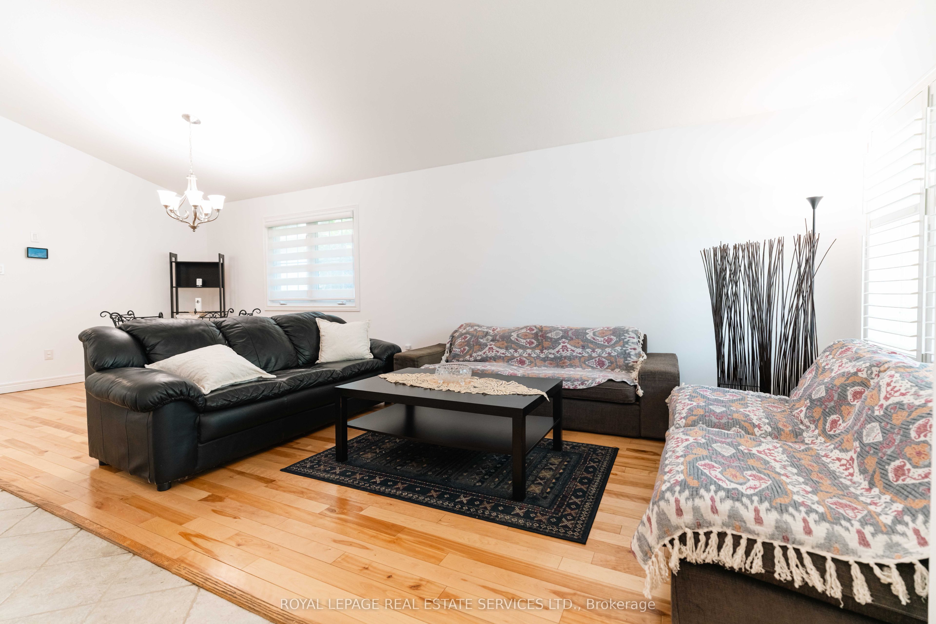 837 Upper Ottawa Street Property Photo 17