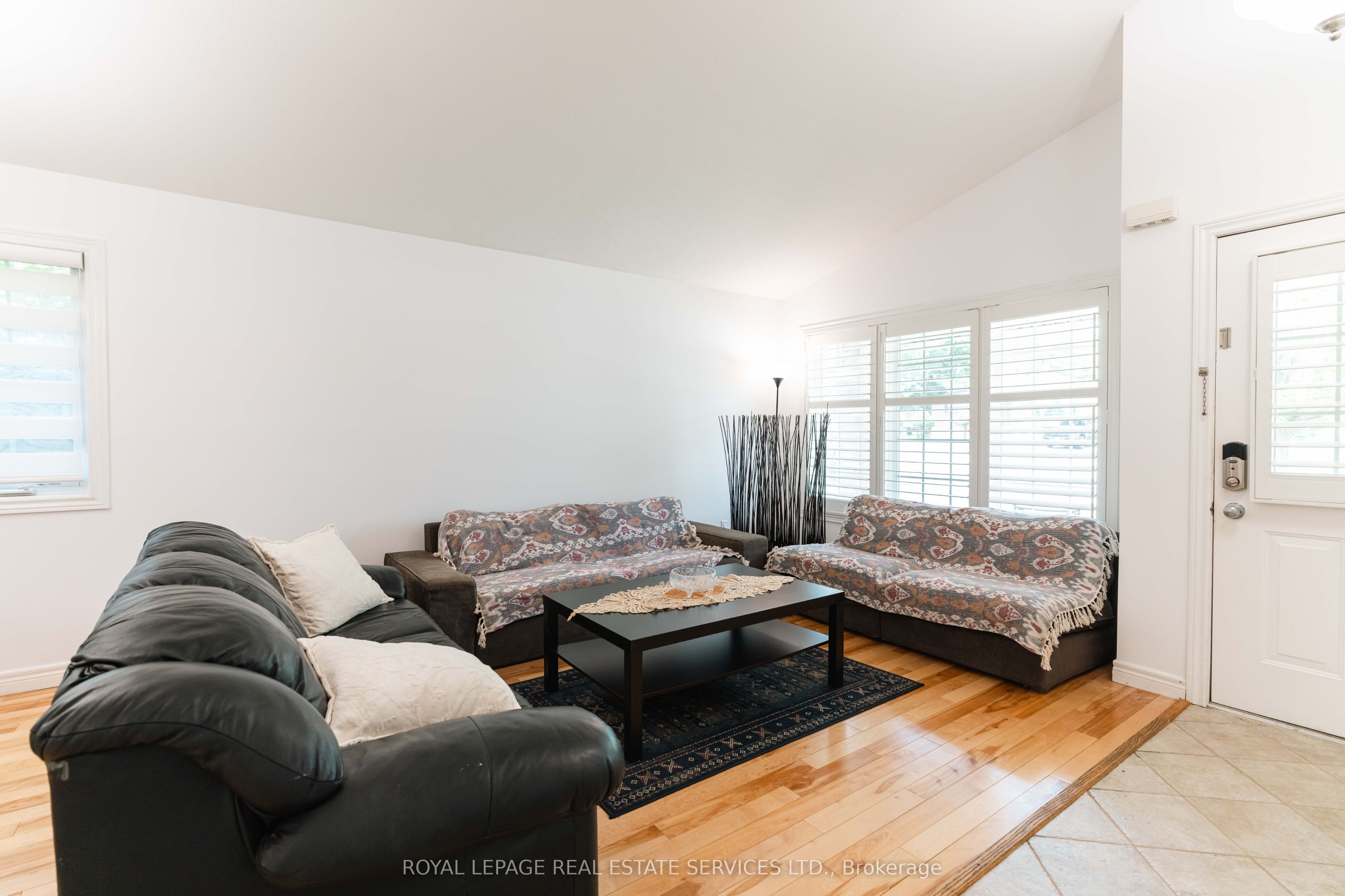 837 Upper Ottawa Street Property Photo 19