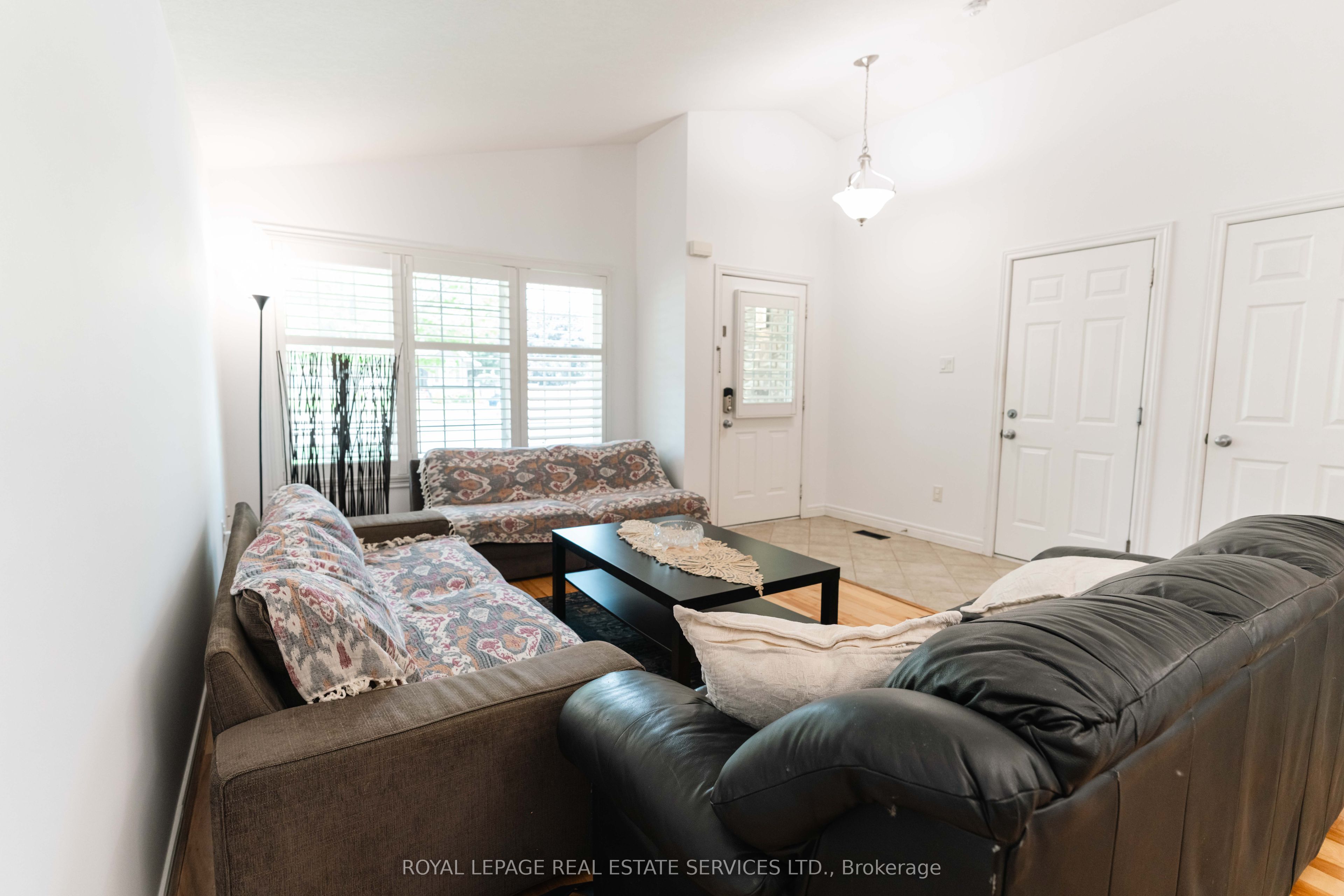 837 Upper Ottawa Street Property Photo 20