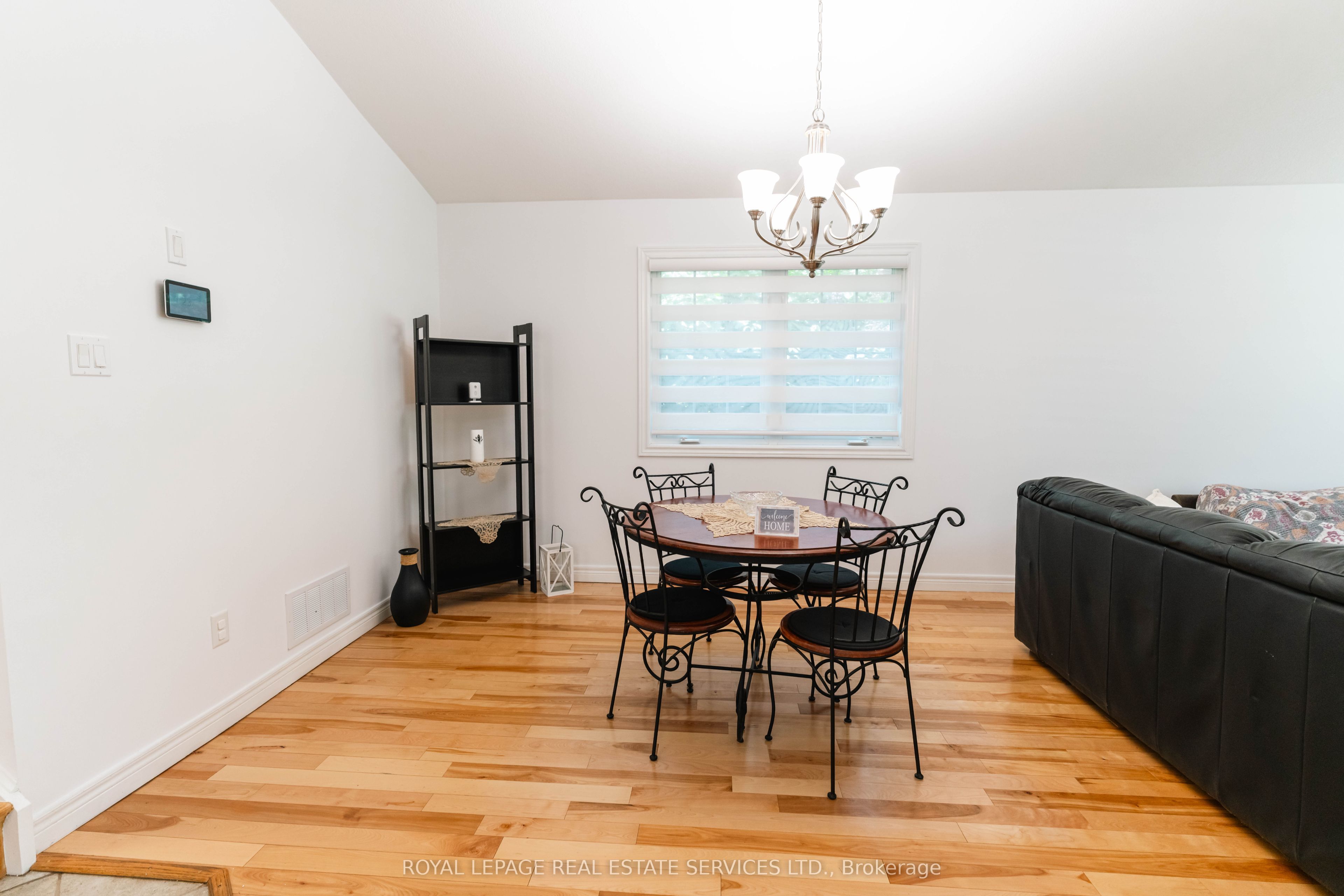 837 Upper Ottawa Street Property Photo 23