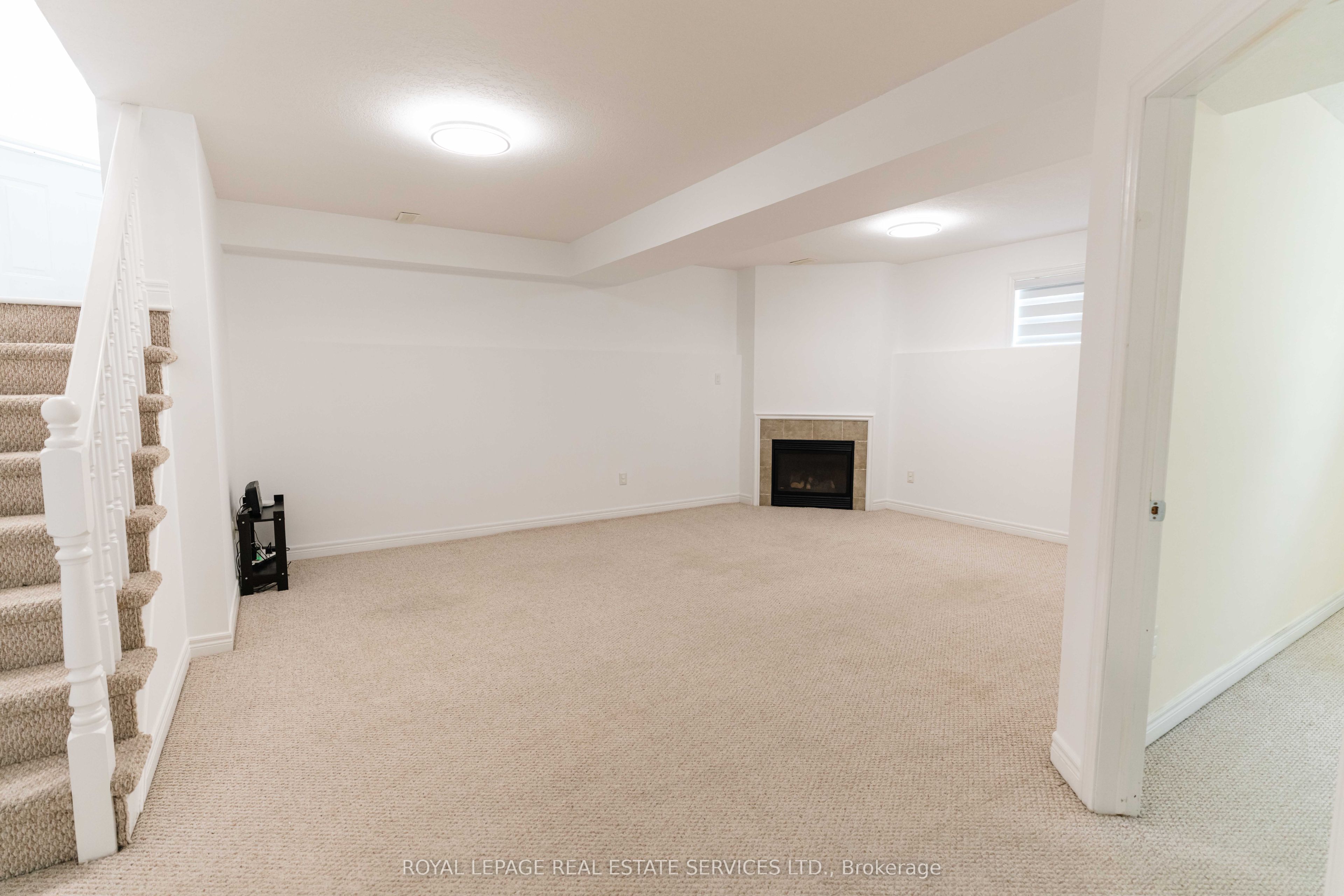 837 Upper Ottawa Street Property Photo 32
