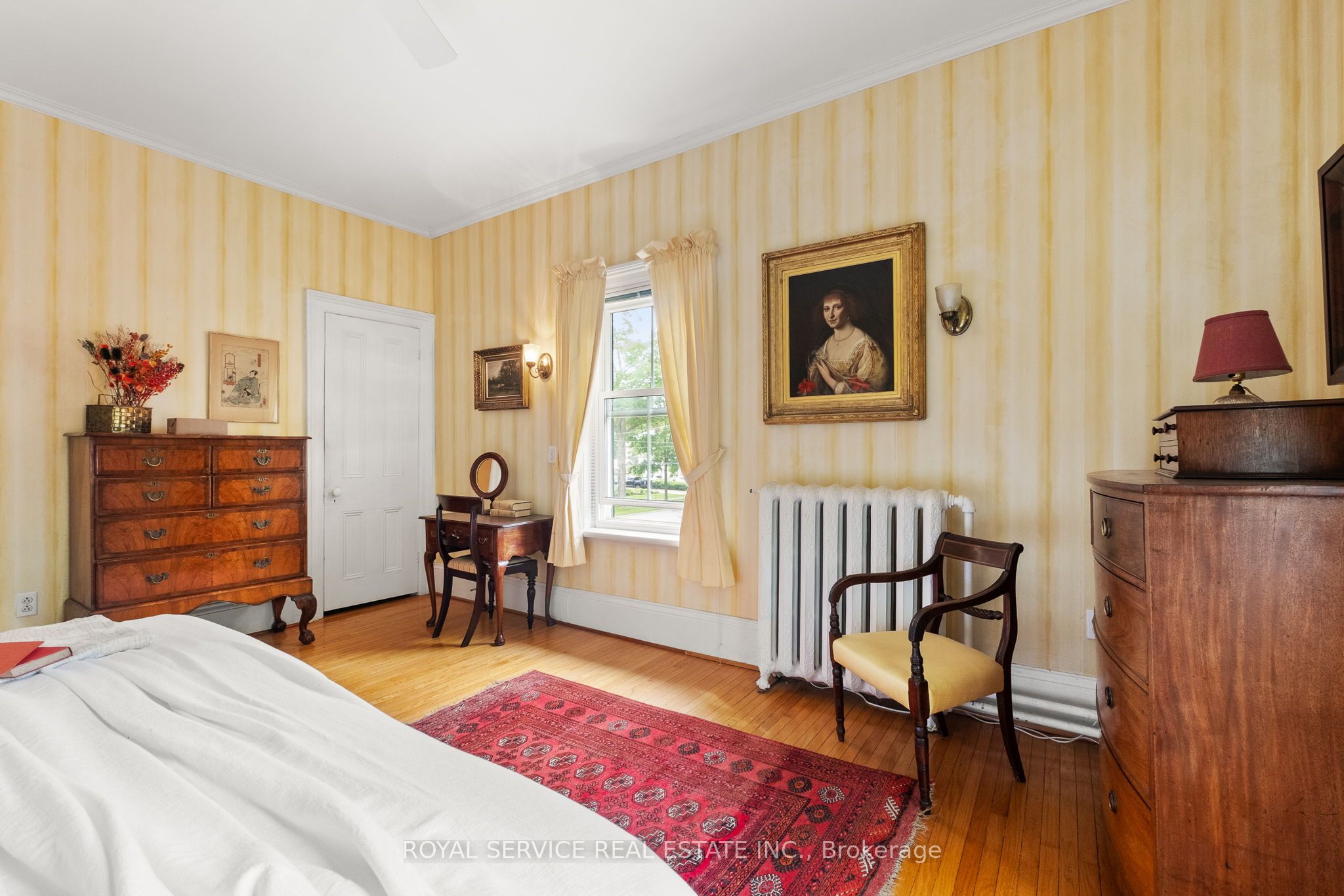 303 Henry St Property Photo 15