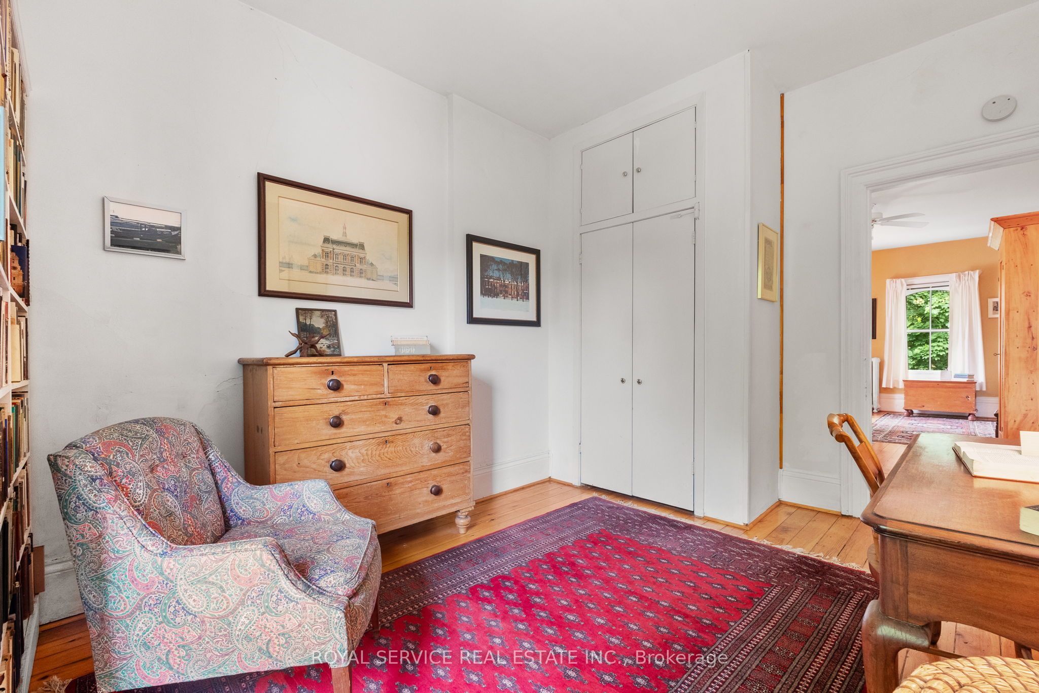303 Henry St Property Photo 19