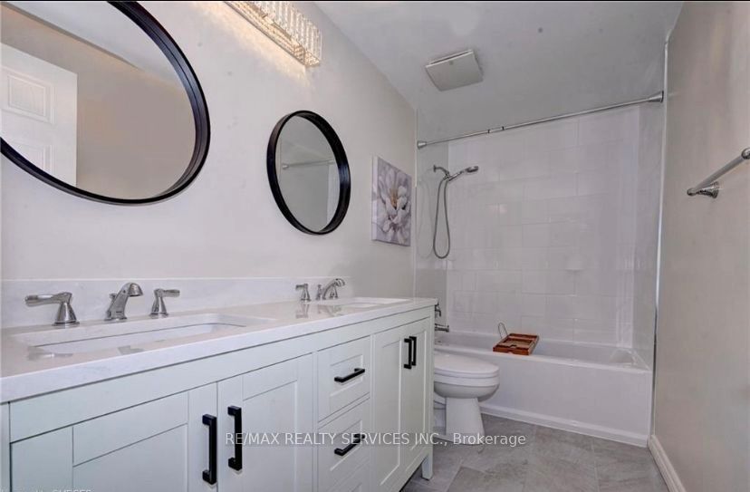 108 Sweeney Cres Property Photo 12
