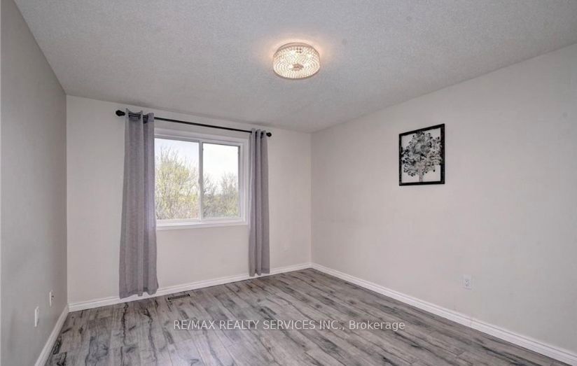108 Sweeney Cres Property Photo 14