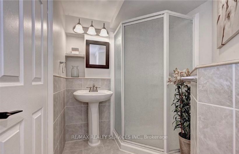 108 Sweeney Cres Property Photo 18