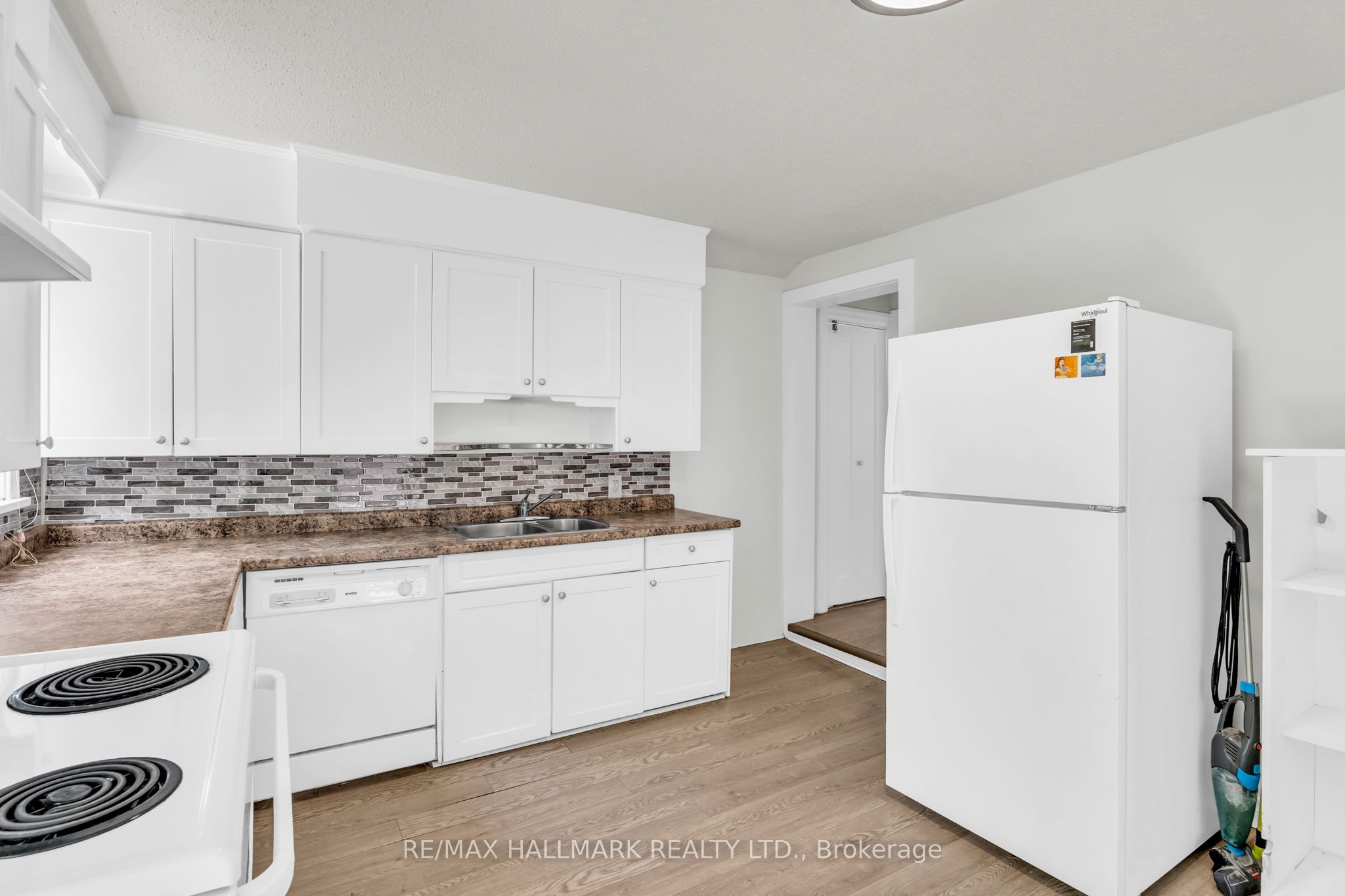 57 Henry Street Property Photo 20