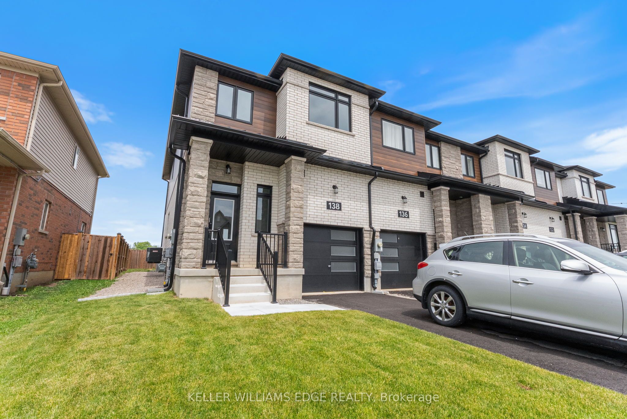 138 Lormont Boulevard Property Photo 1