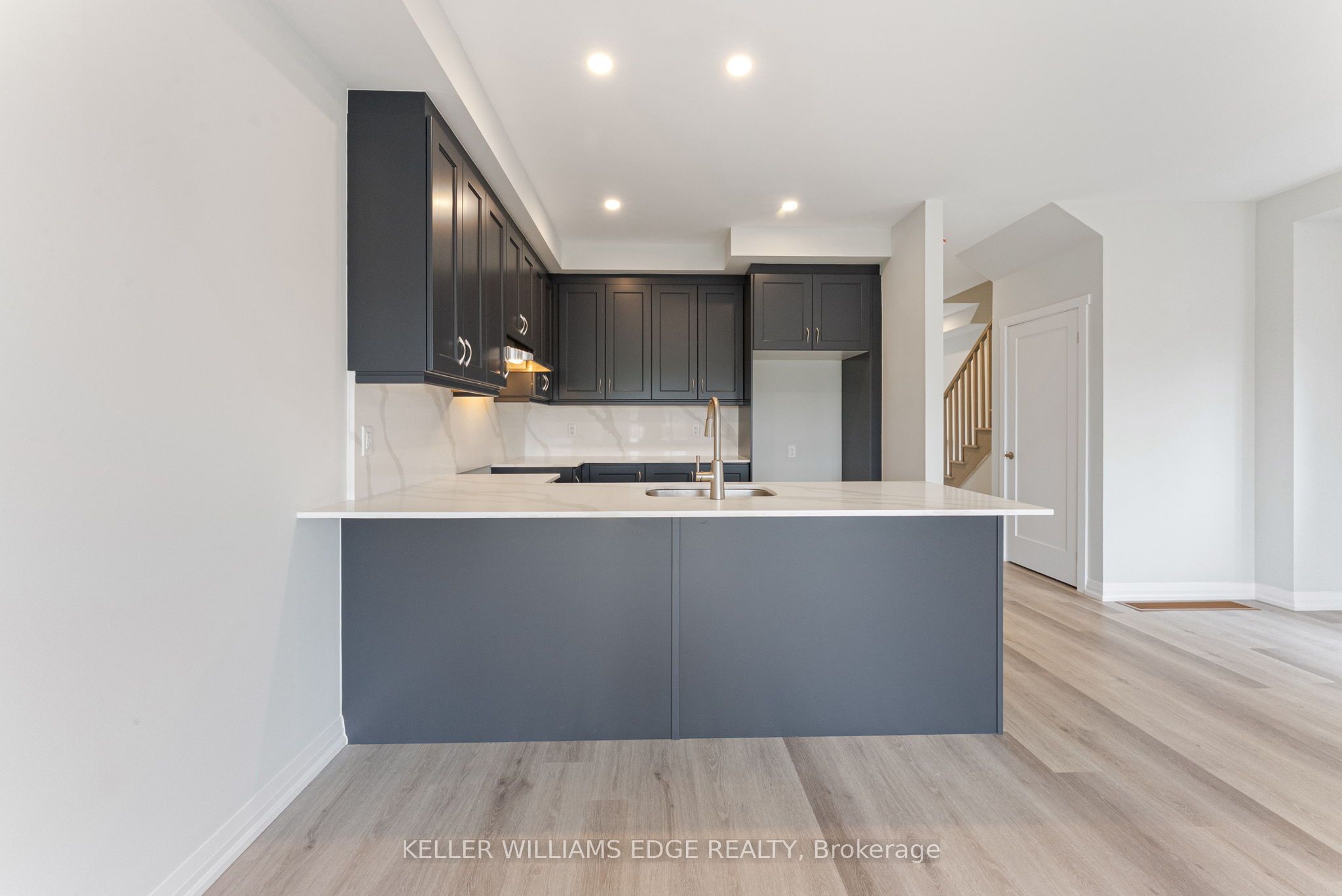 138 Lormont Boulevard Property Photo 13