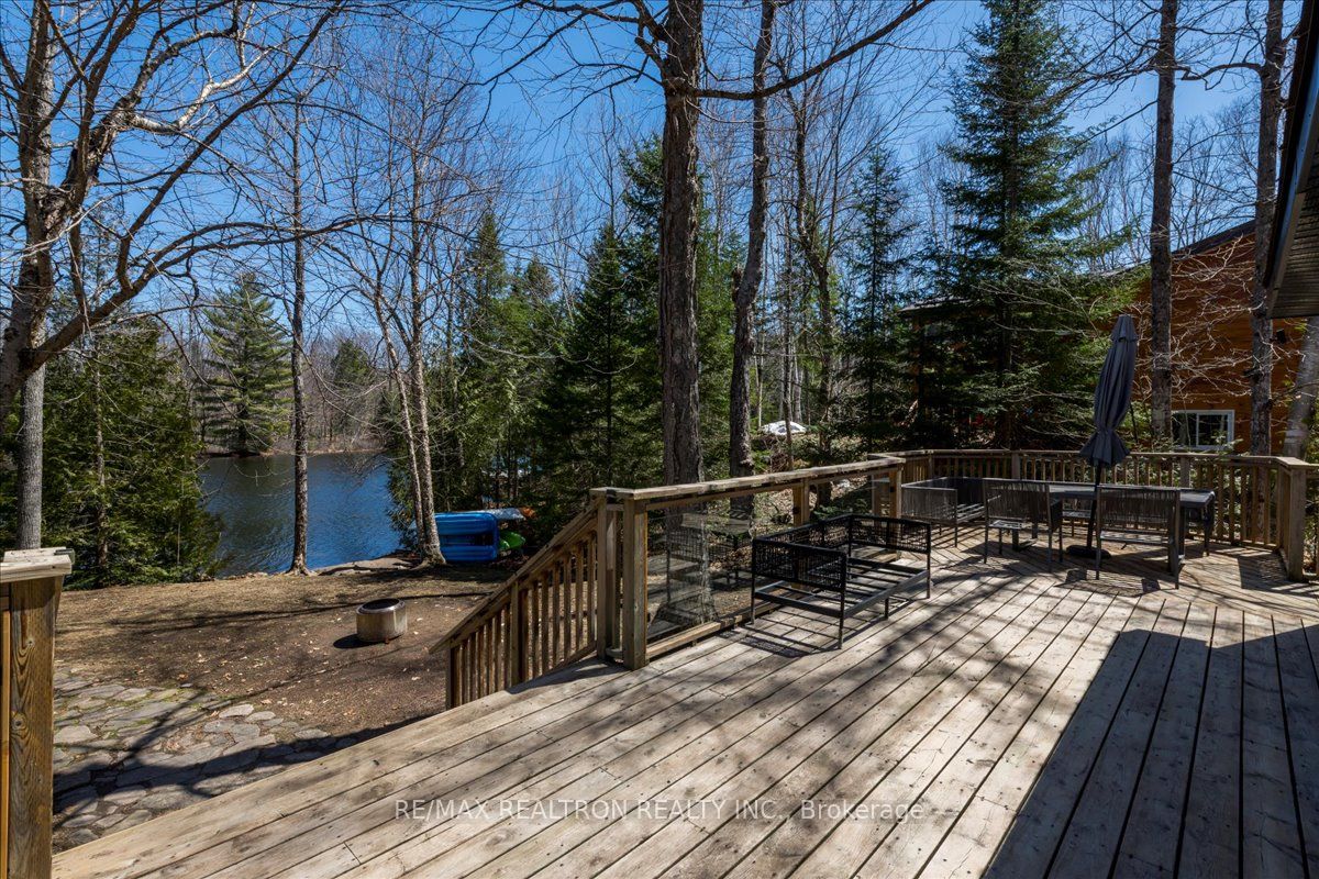 1053 Esson Creek Lane Property Photo 23