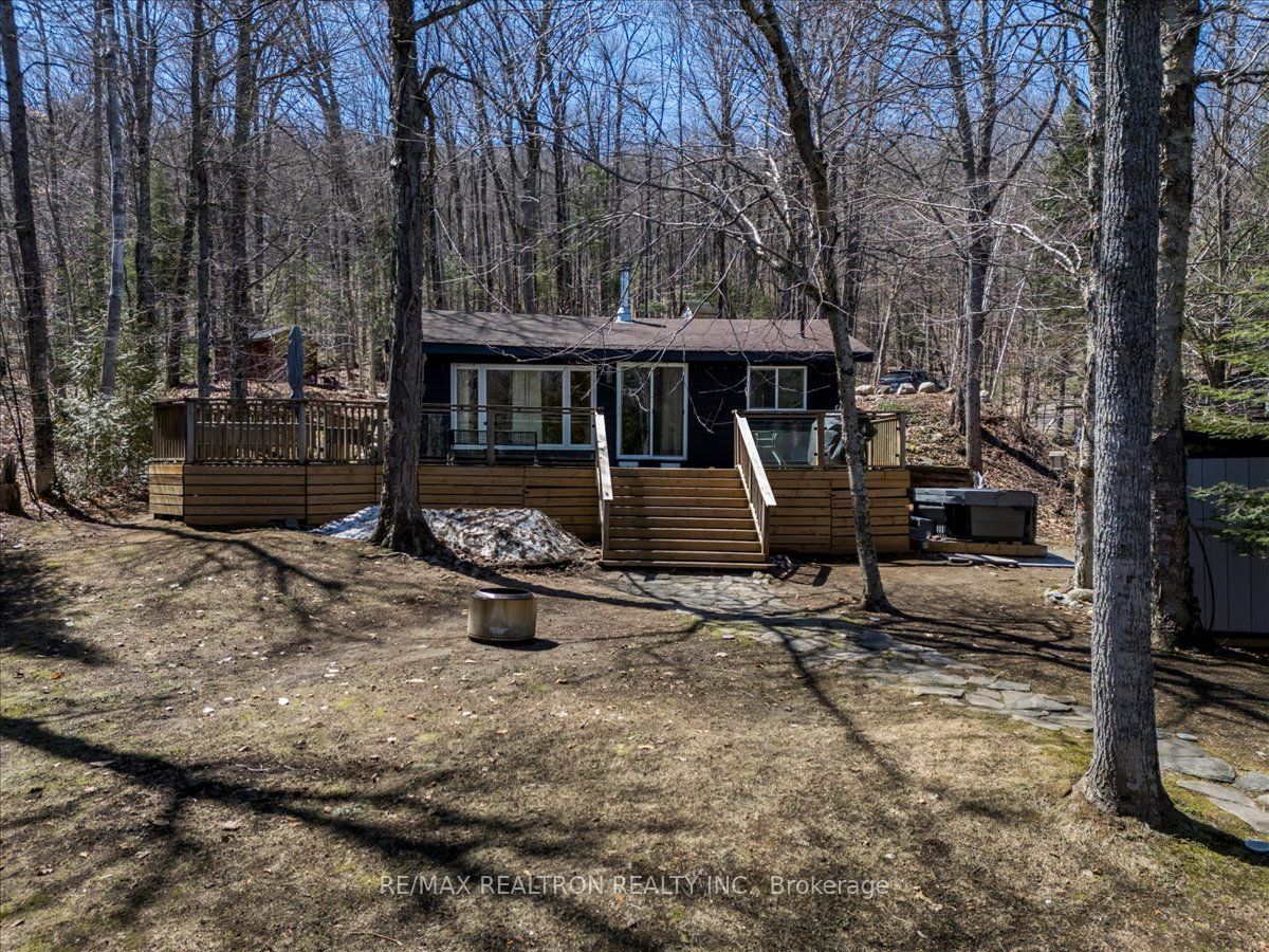 1053 Esson Creek Lane Property Photo 45