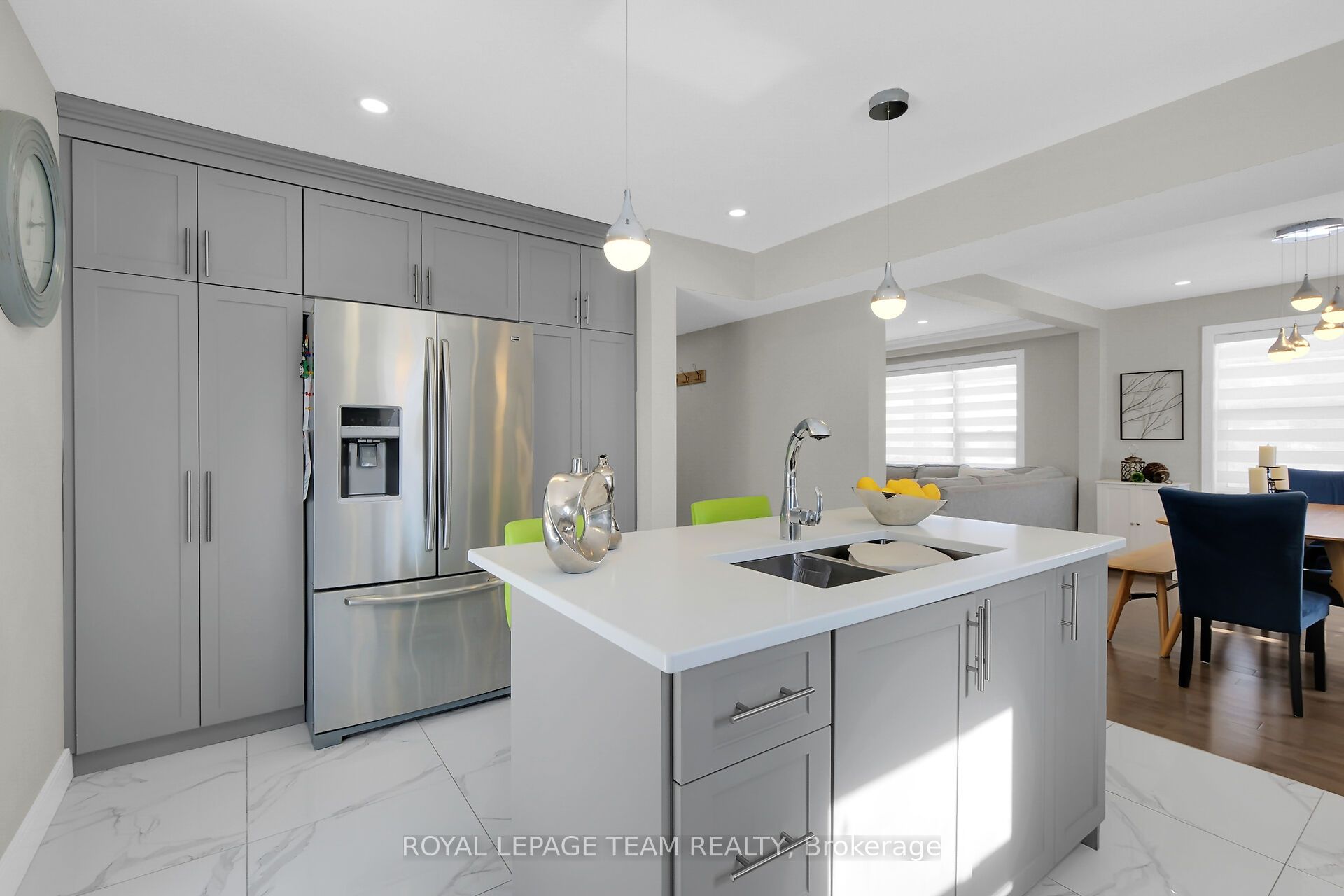 1107 Normandy Cres Property Photo 13