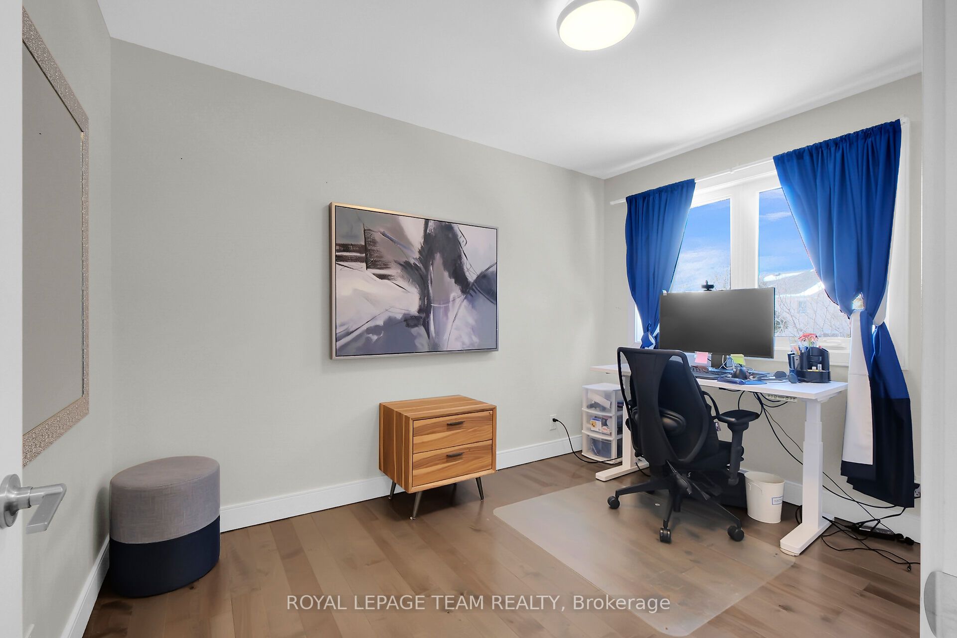 1107 Normandy Cres Property Photo 26