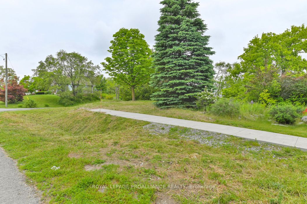 27 Tanner Dr Property Photo 1