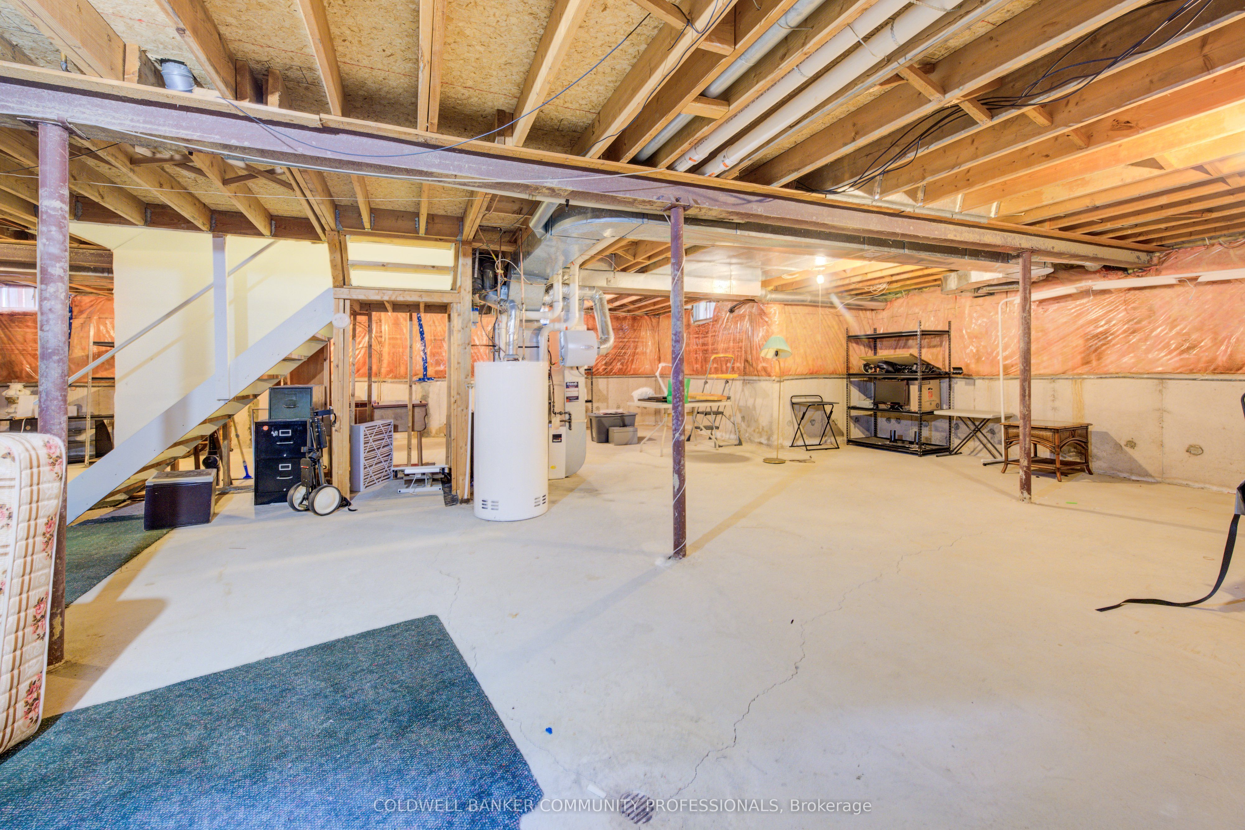 466 Dicenzo Dr Property Photo 39