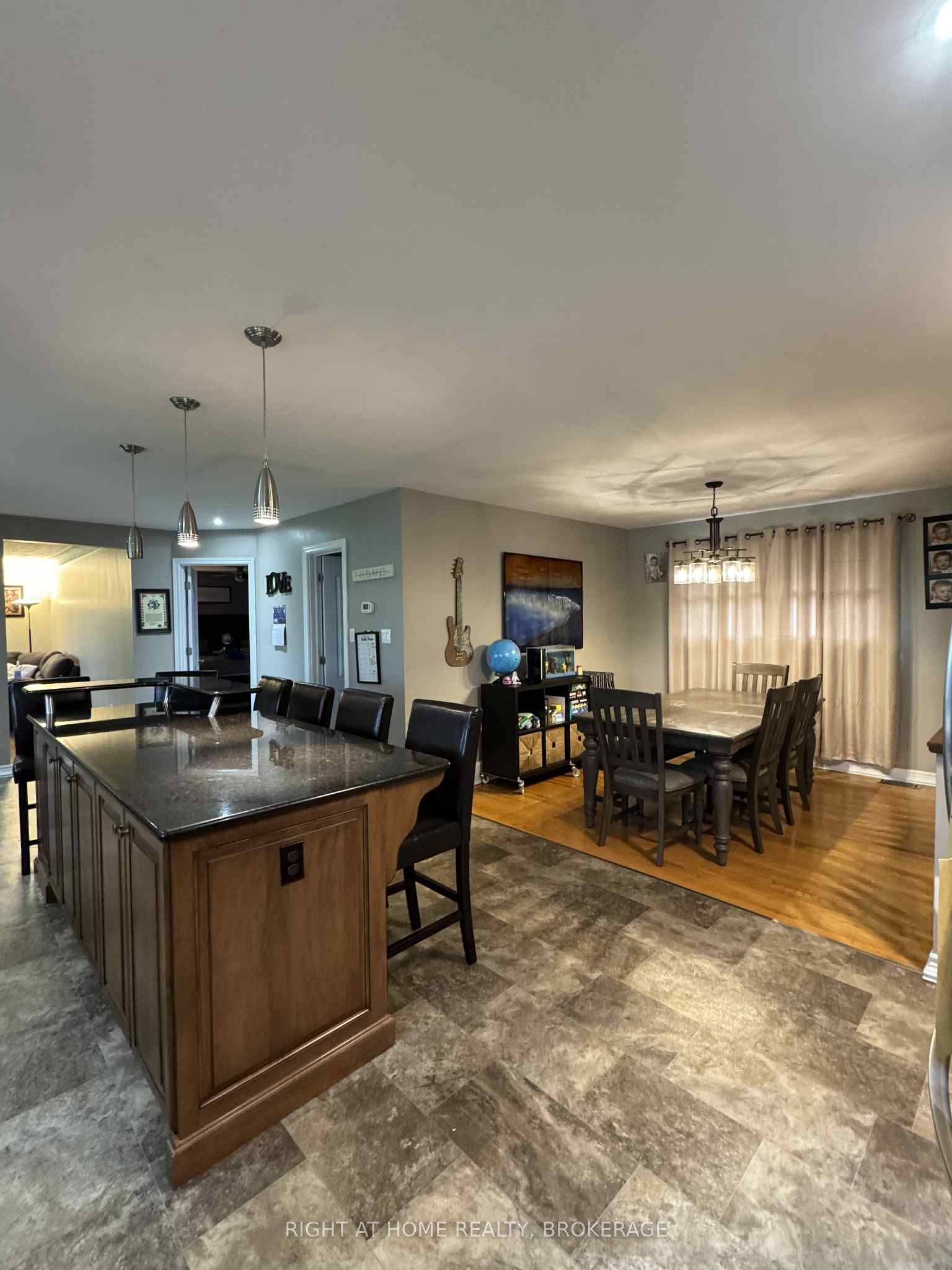 11191 Lakeshore Road Property Photo 7