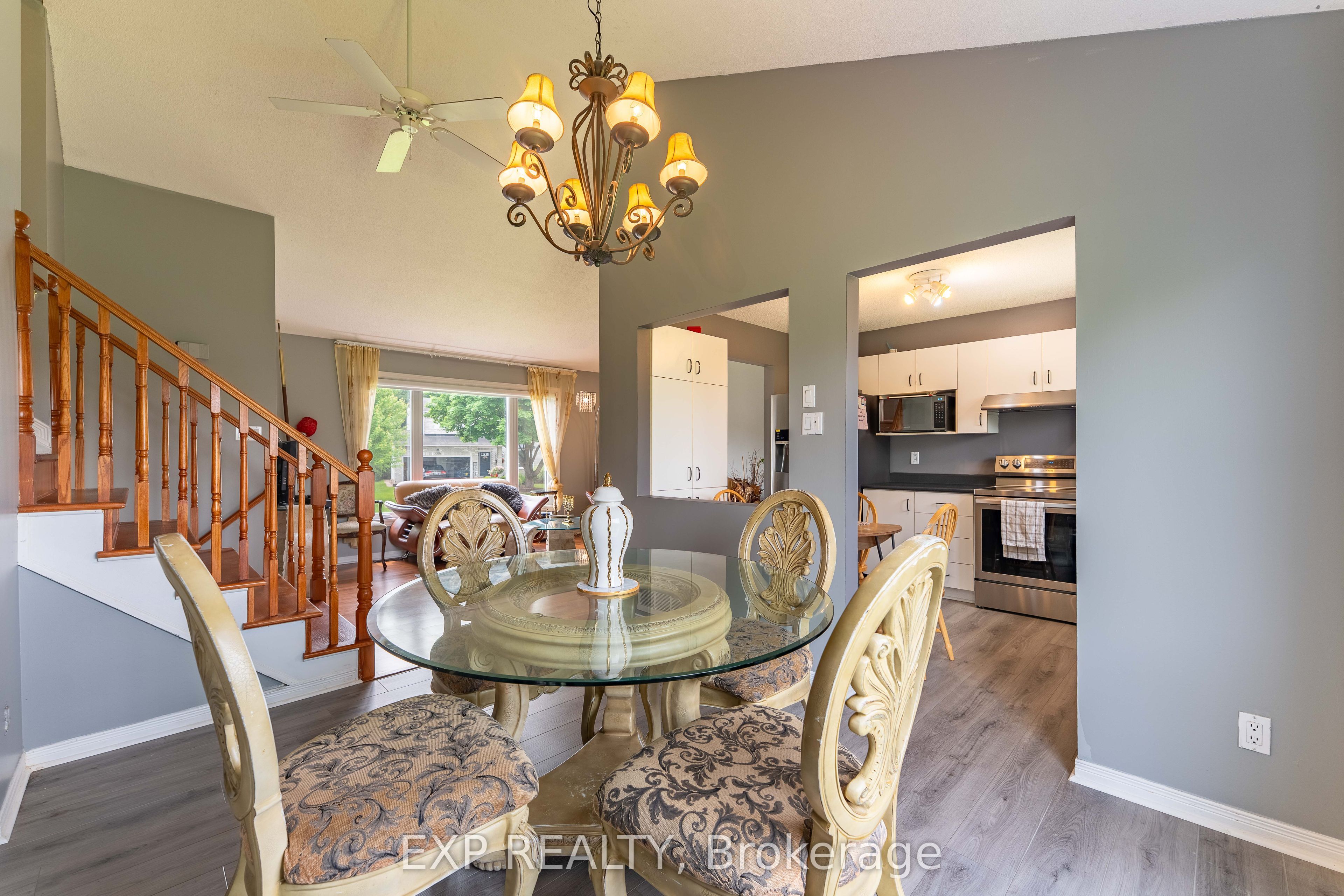 3379 Descotes Circle Property Photo 14