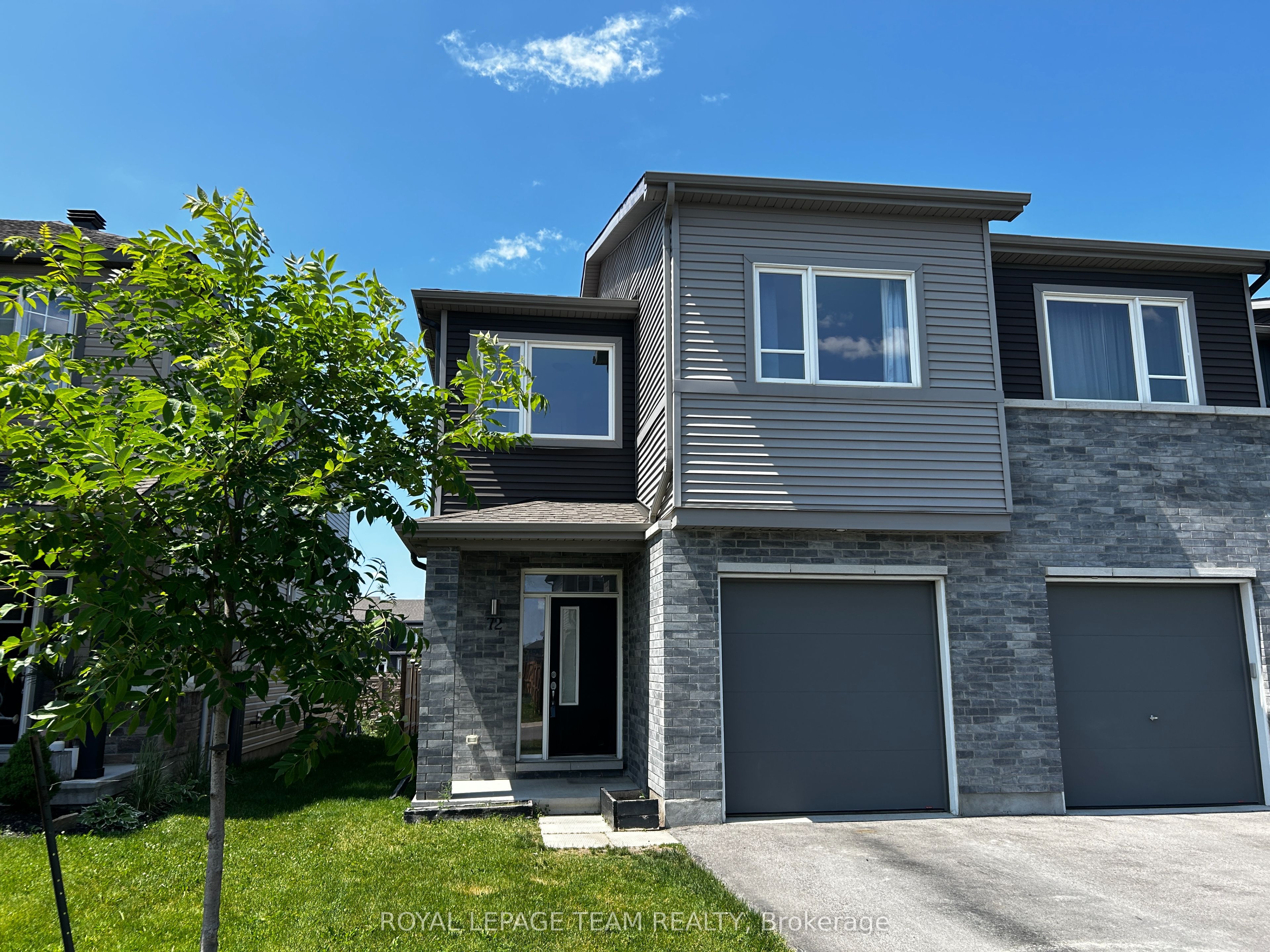 72 Riddell Street Property Photo 1