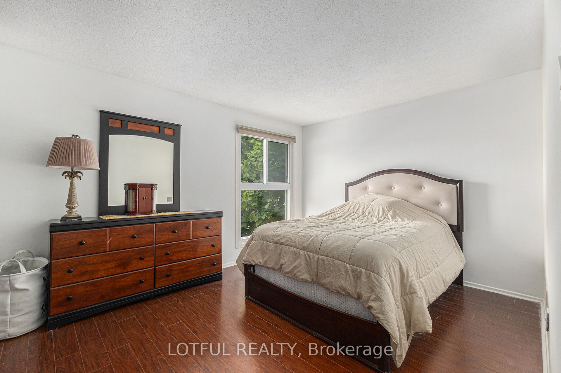 1134 Alenmede Crescent Property Photo 15