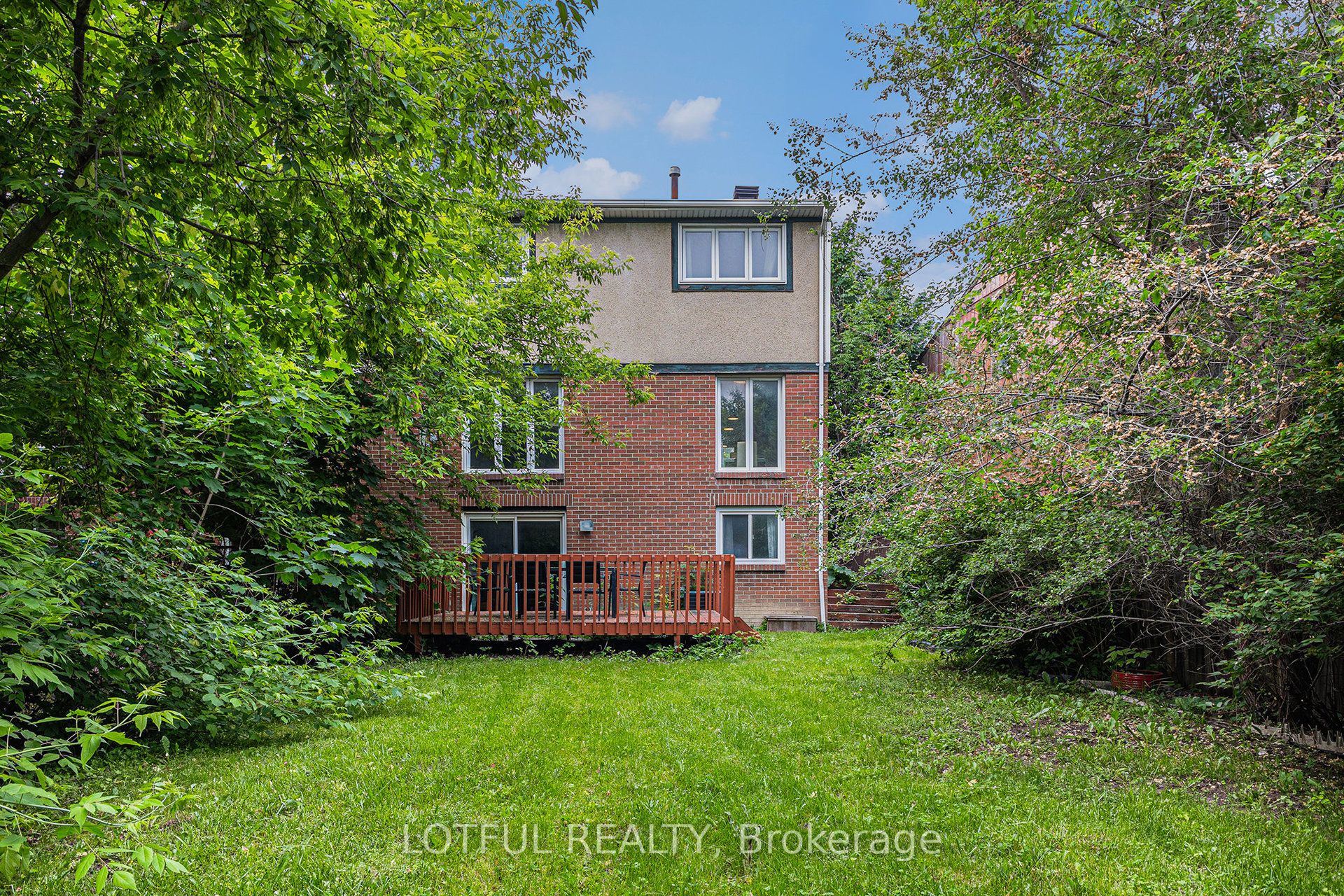 1134 Alenmede Crescent Property Photo 24