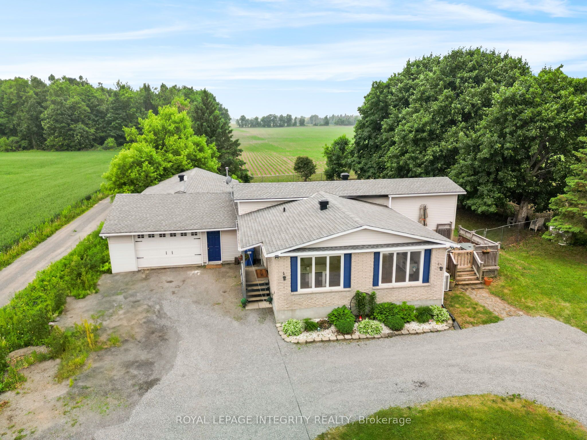 1560 Mclaughlin Road Property Photo 1