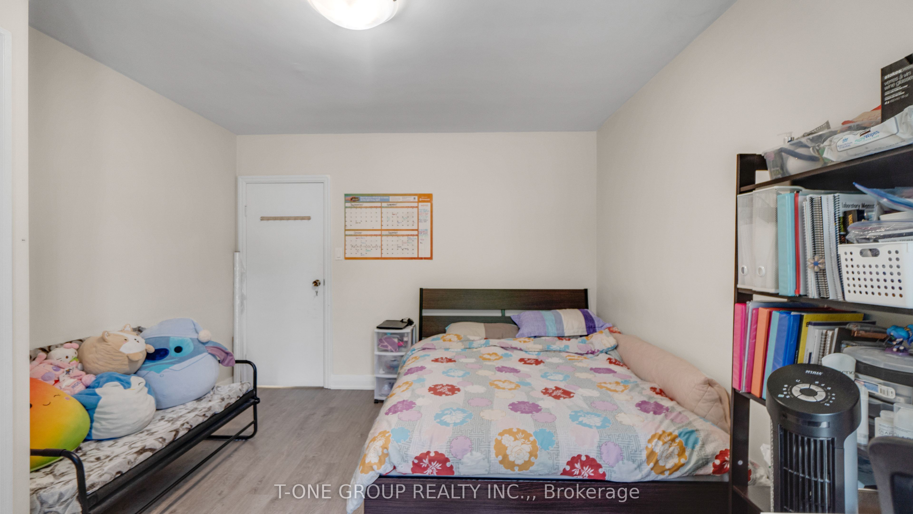160 Whitney Ave Property Photo 17