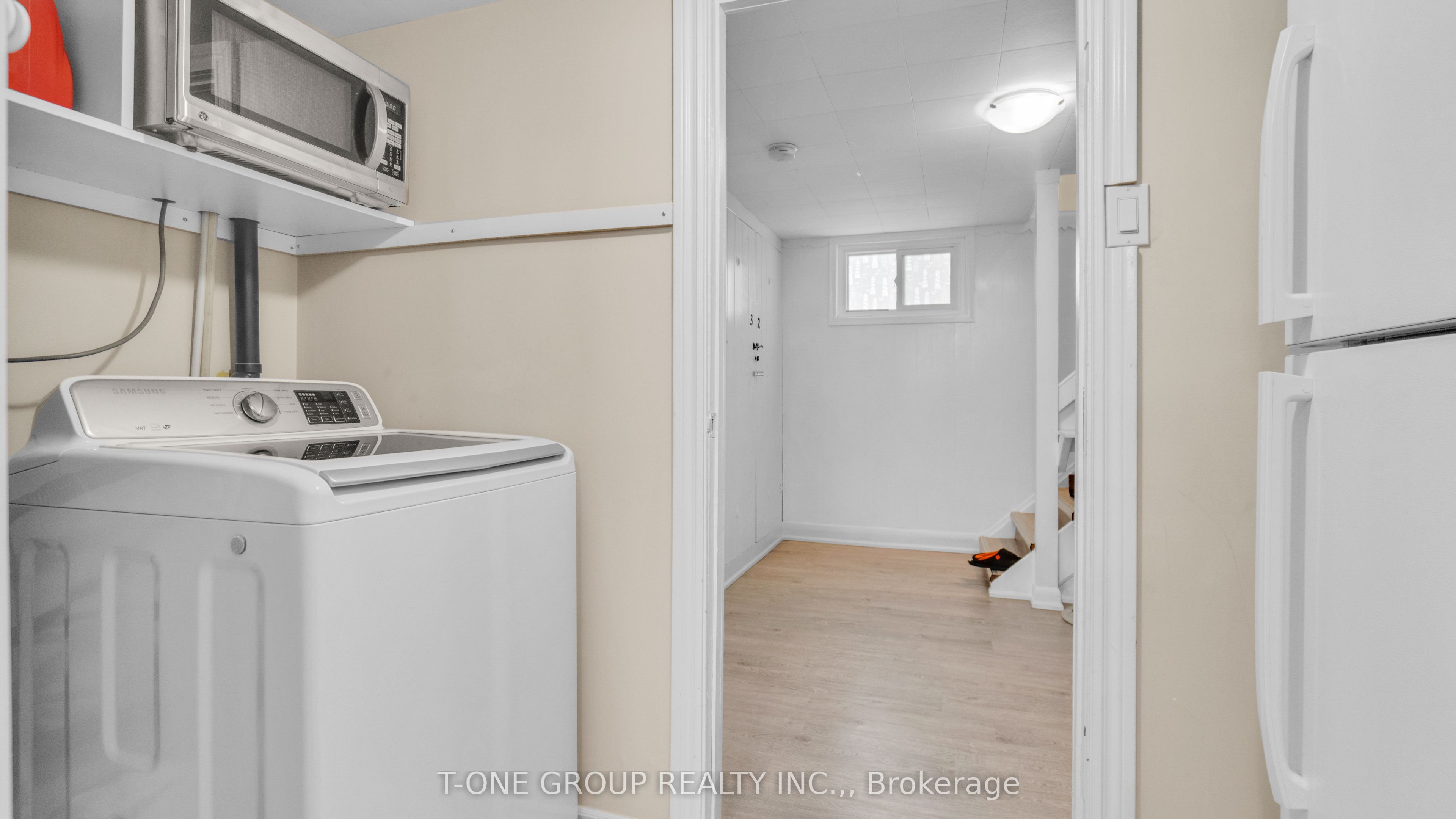 160 Whitney Ave Property Photo 27