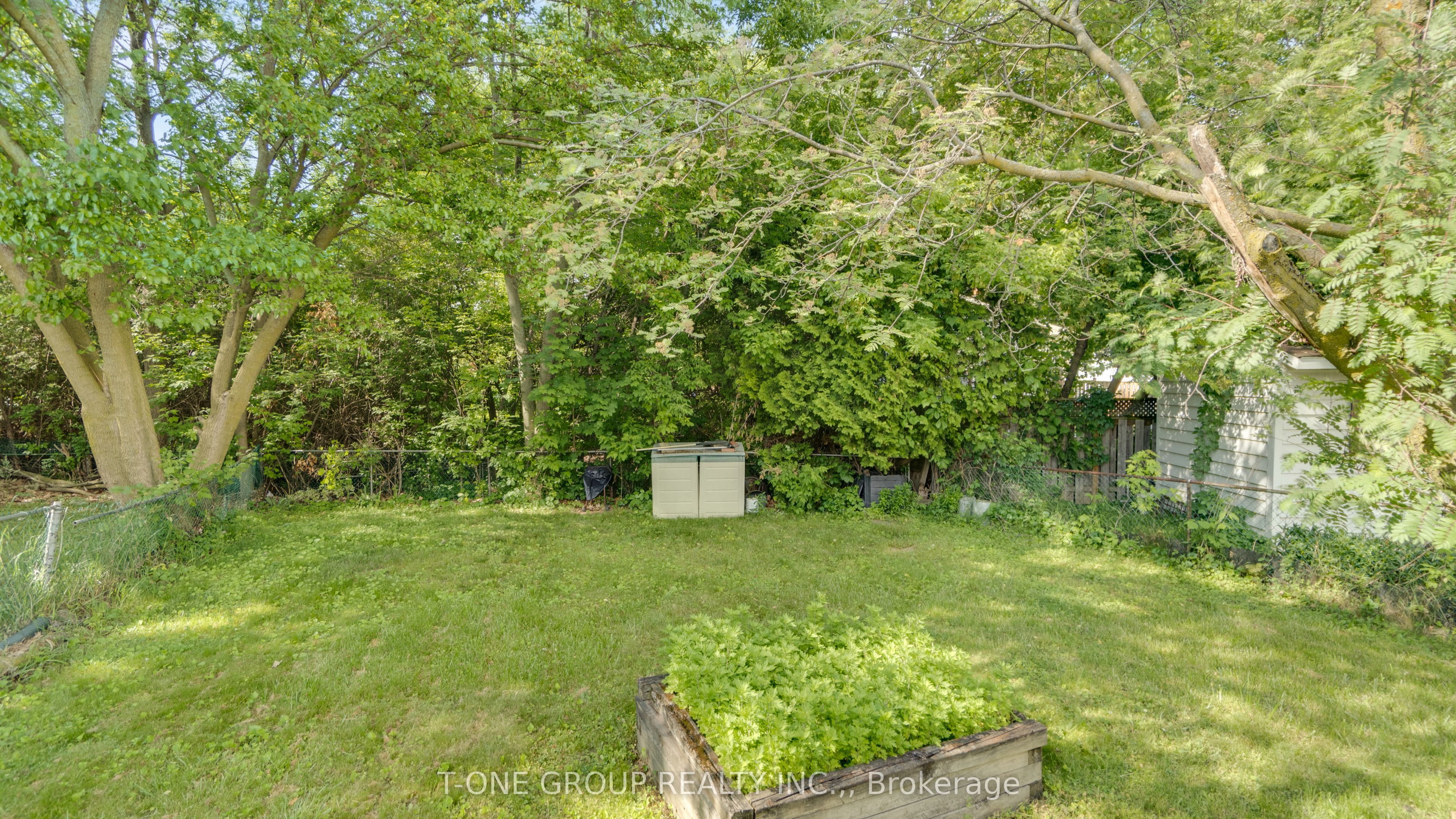 160 Whitney Ave Property Photo 41