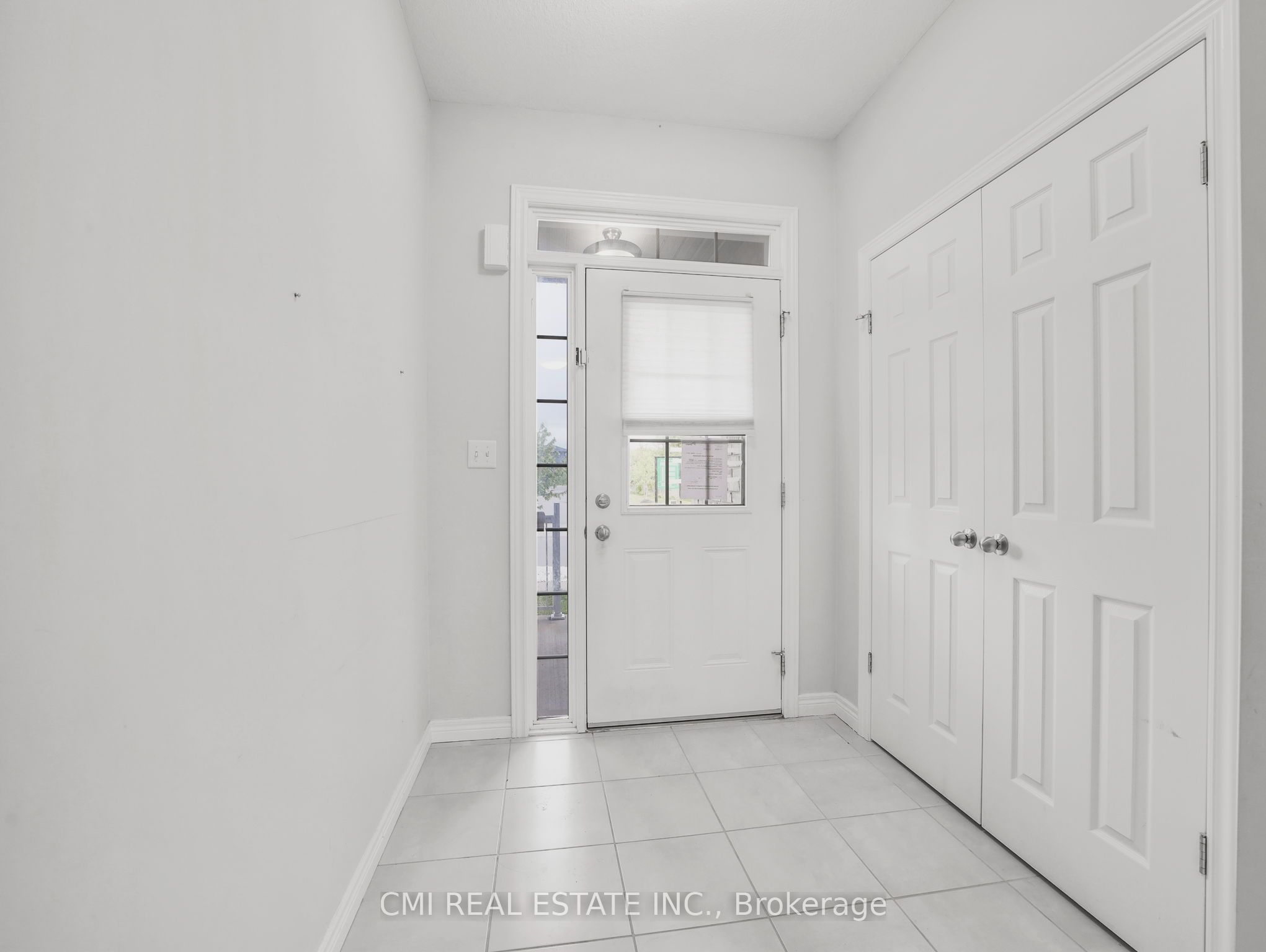36 Sparrow Avenue Property Photo 5