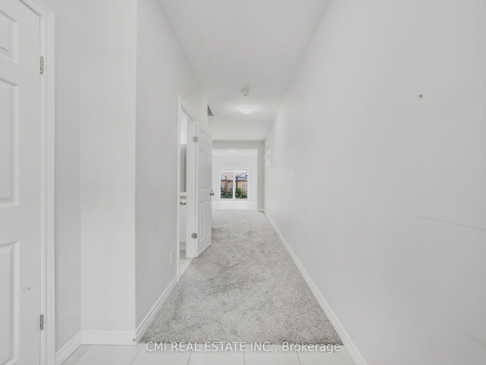 36 Sparrow Avenue Property Photo 6