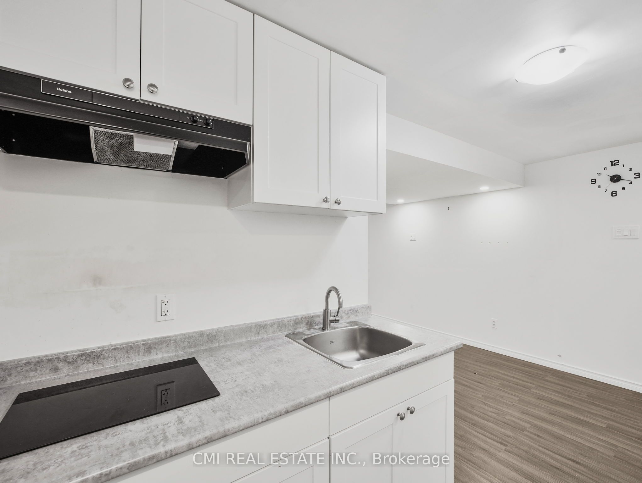 36 Sparrow Avenue Property Photo 29