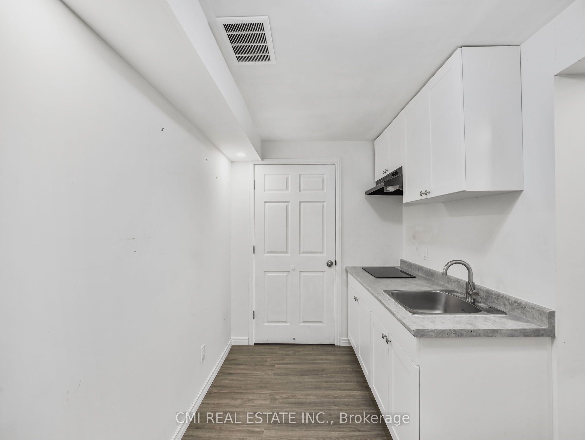 36 Sparrow Avenue Property Photo 30