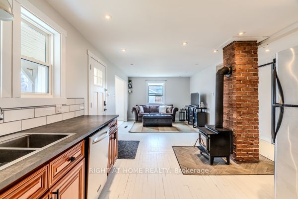 667287 20 Side Road Property Photo 10