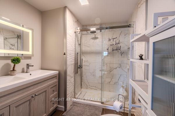 667287 20 Side Road Property Photo 12
