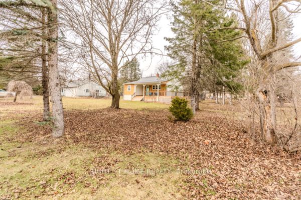 667287 20 Side Road Property Photo 35